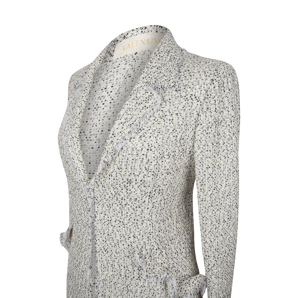 Valentino Skirt Suit Fine Black White Tweed Long Jacket Fringed Edge 8 In Good Condition In Miami, FL
