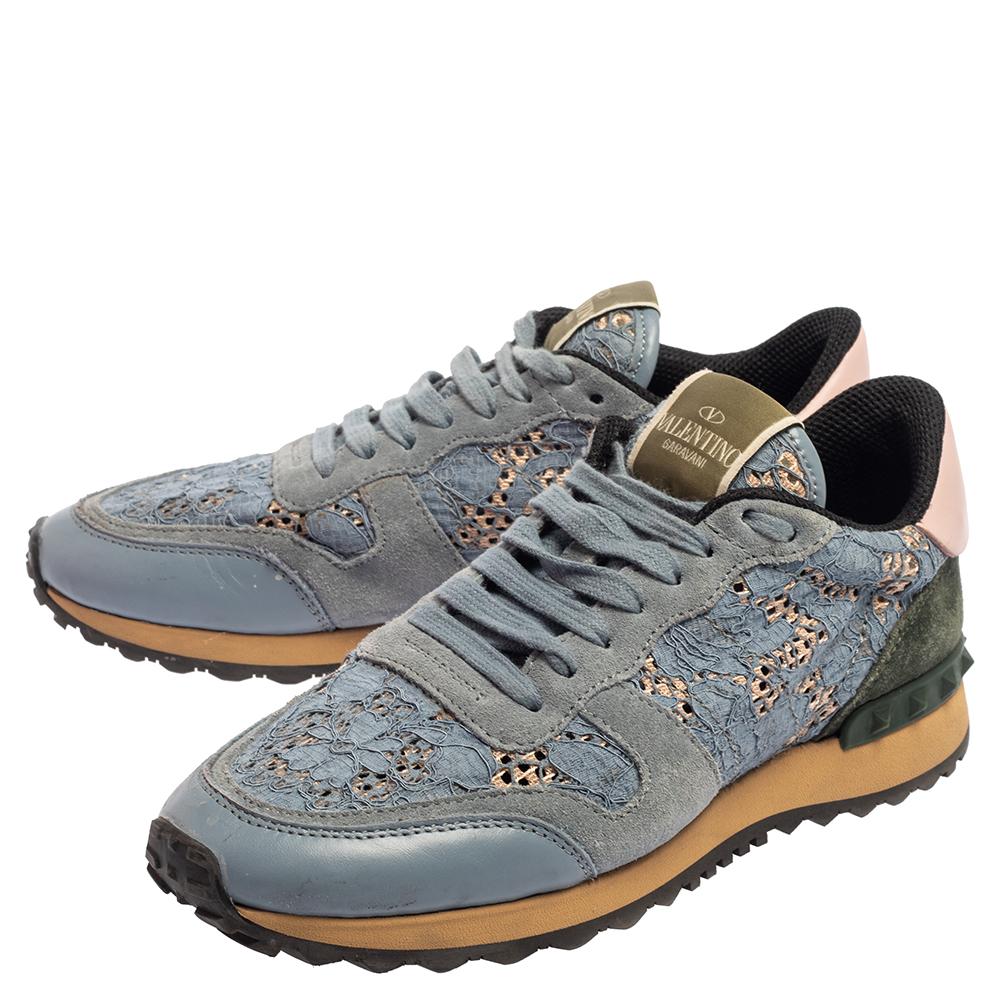 Valentino Slate Blue Lace and Suede Rockrunner Sneakers Size 37 In Good Condition In Dubai, Al Qouz 2