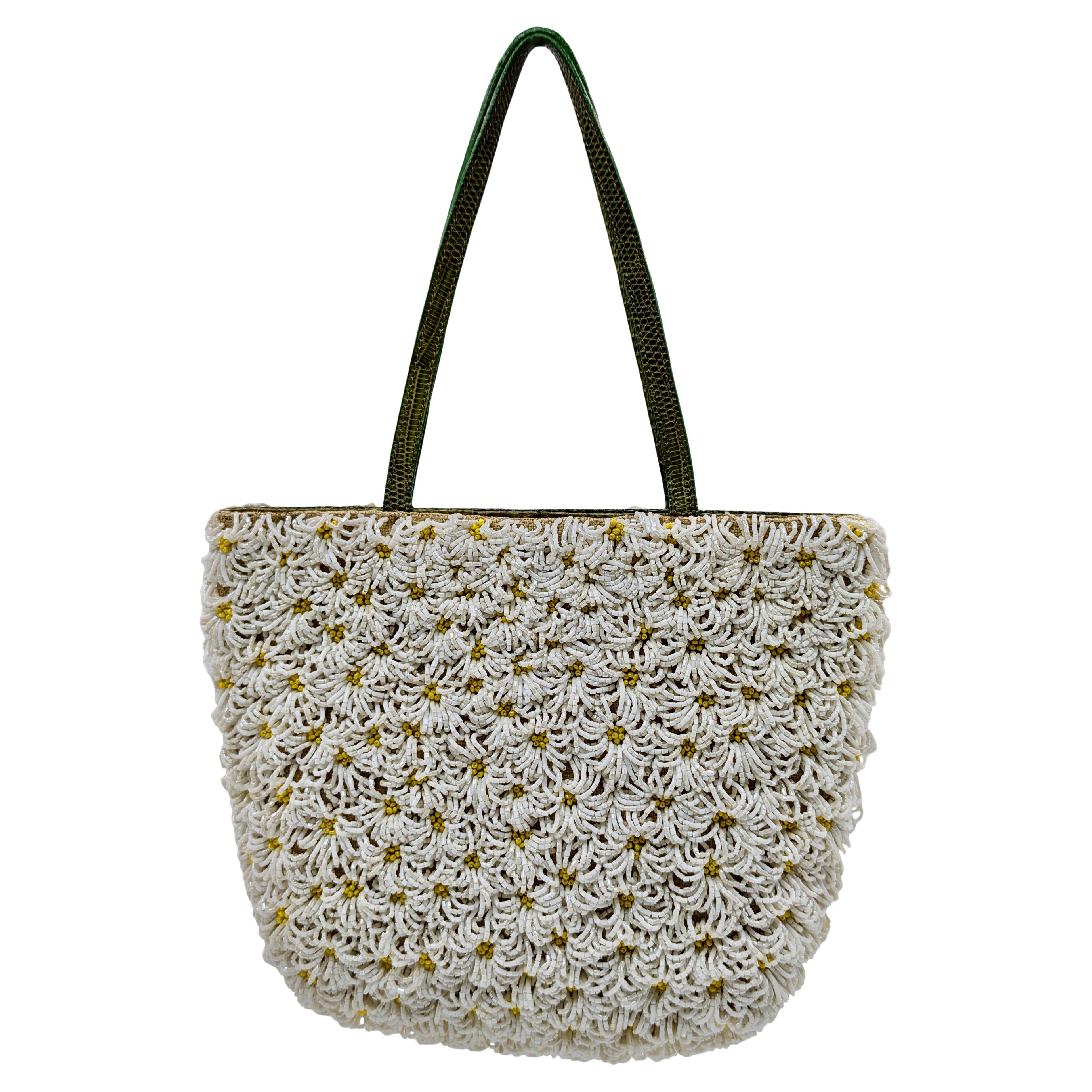 VALENTINO Petit shopper brodé de marguerites en perles en vente