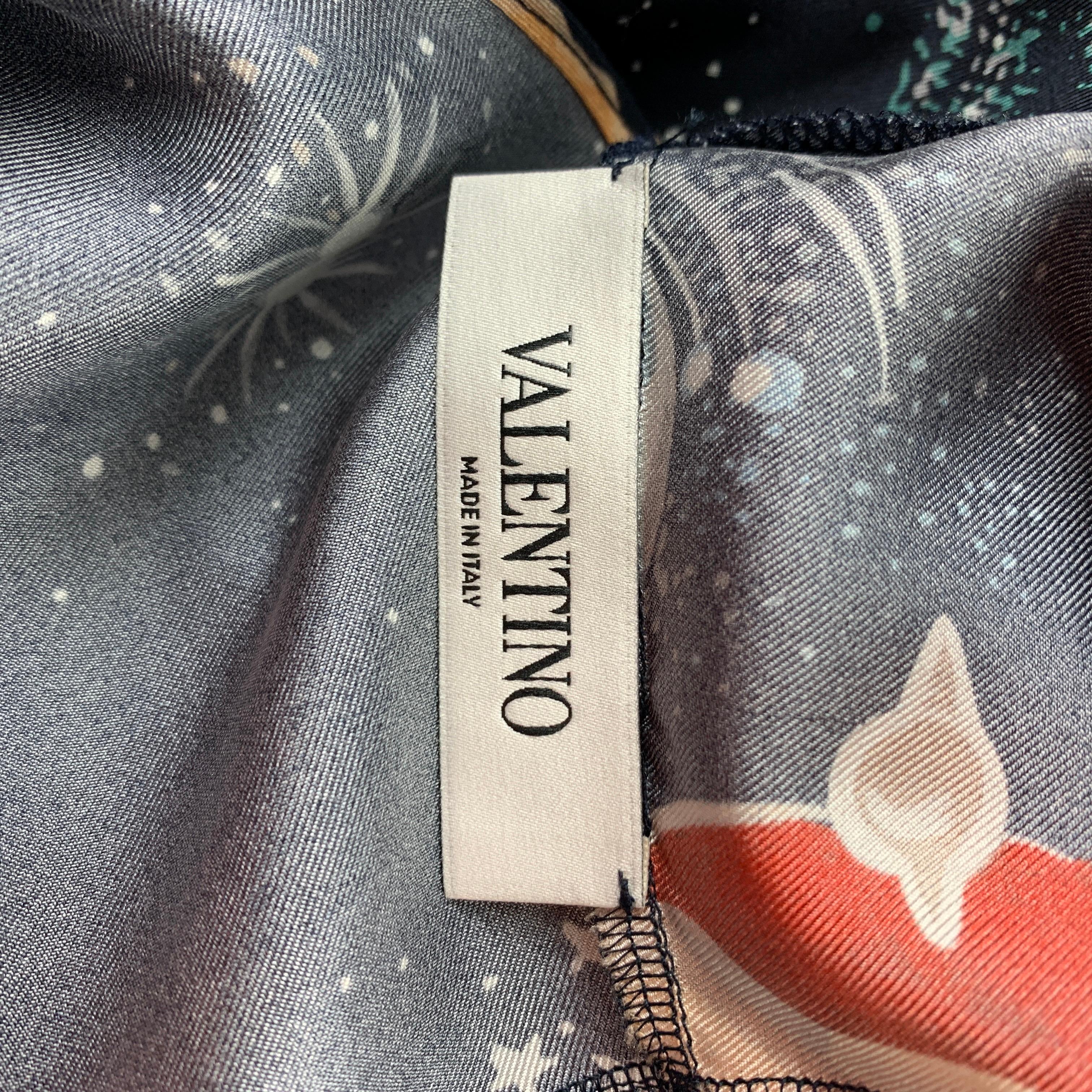 VALENTINO Spa Größe L Navy Cosmo Print Seidenbluse 2