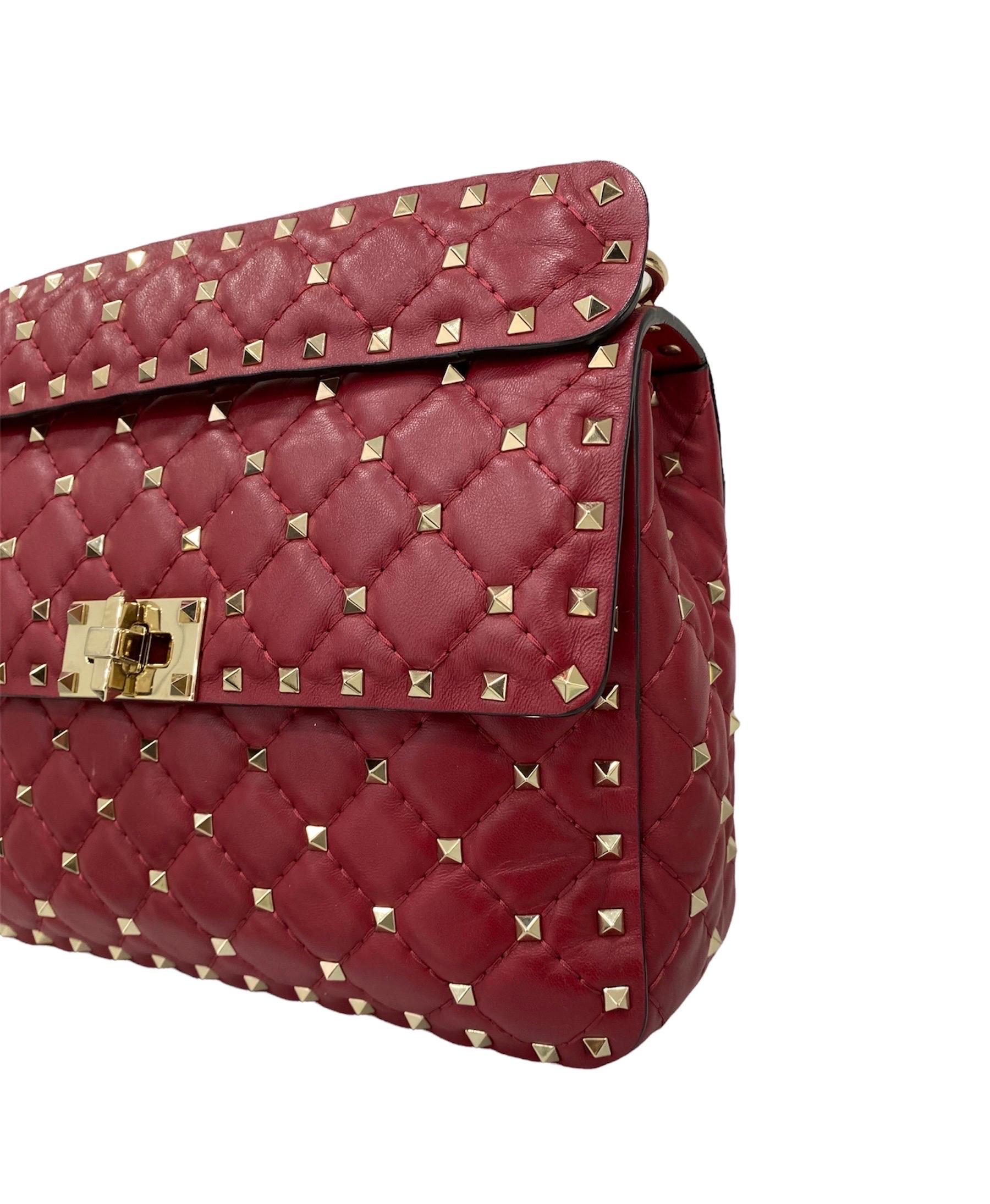 spike purse