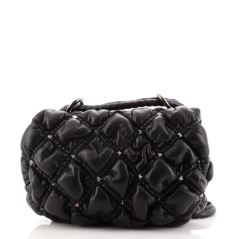 Valentino SpikeMe Klappentasche aus gestepptem Leder Klein im Zustand „Gut“ in NY, NY