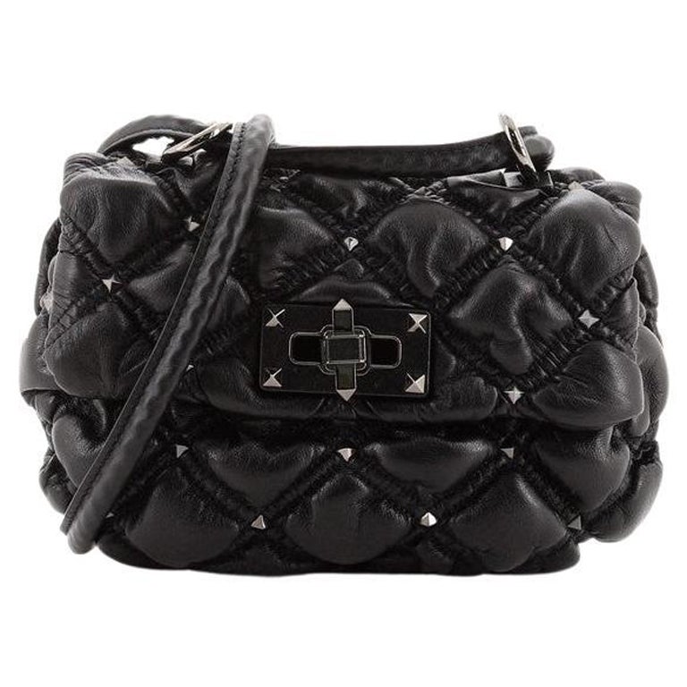 Valentino SpikeMe Klappentasche aus gestepptem Leder Klein