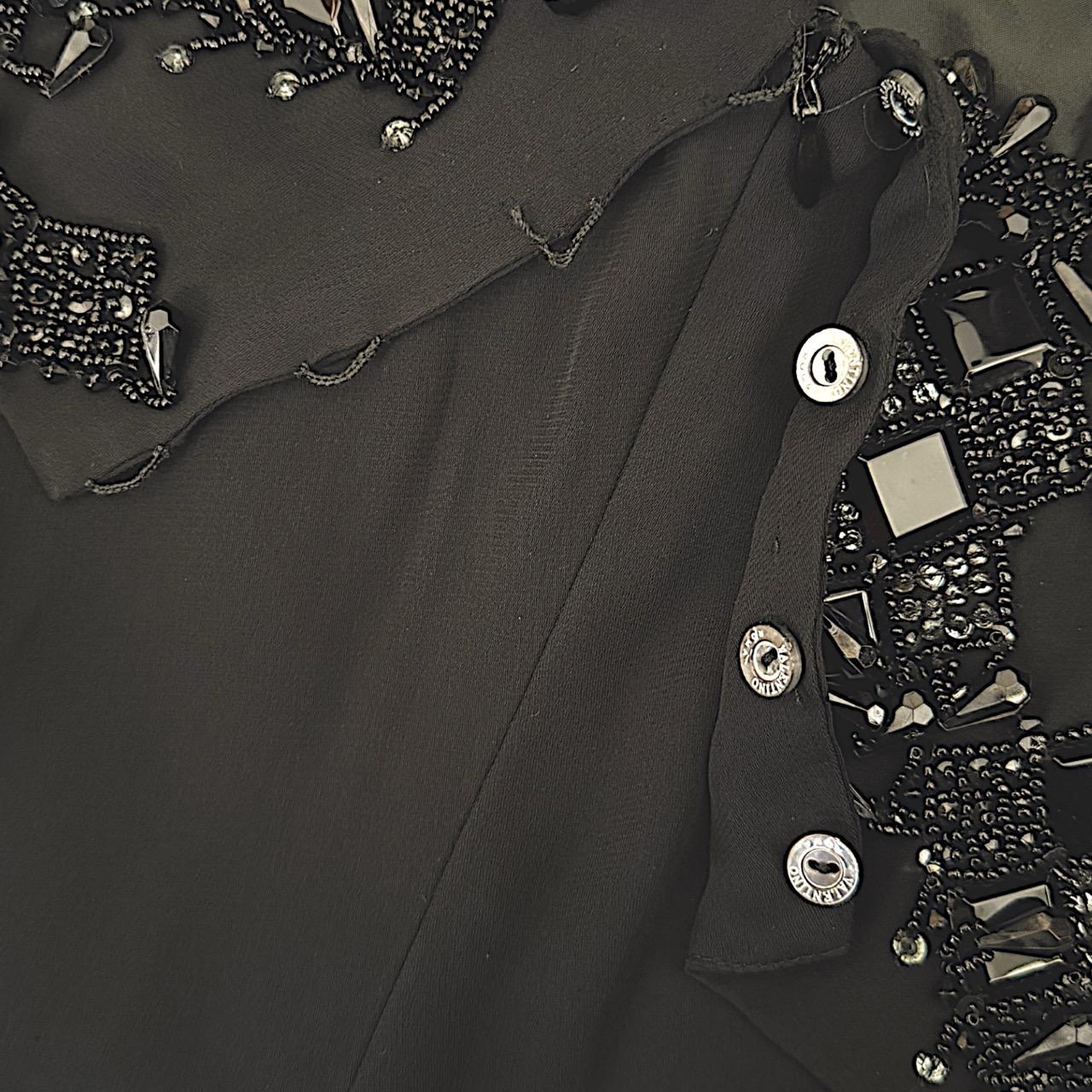 Valentino - Robe du soir en soie mélangée noire à encolure carrée en vente 2