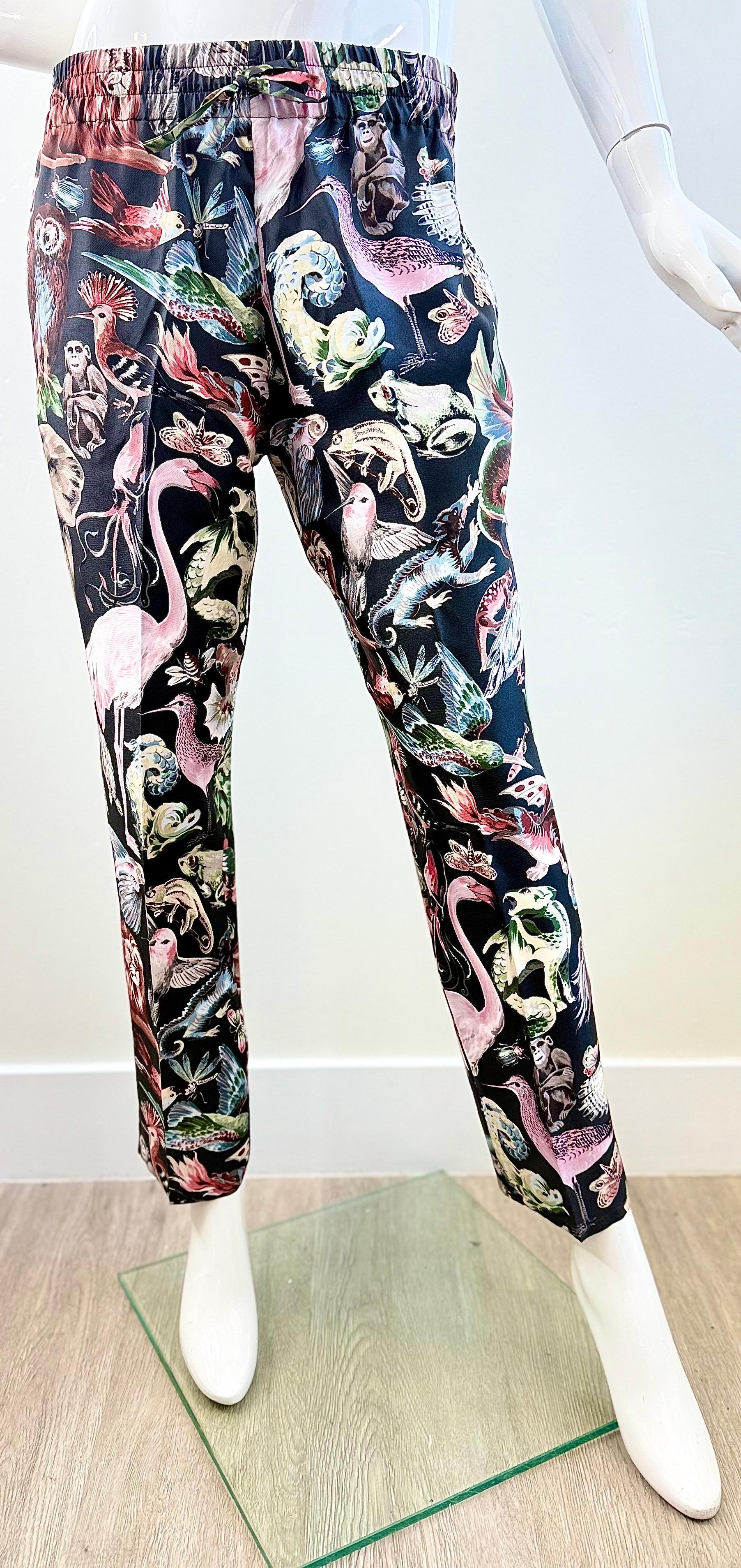 Valentino SS2016 Silk Fantastic Animals Print Drawstring PJ Style Trousers Pants en venta 8