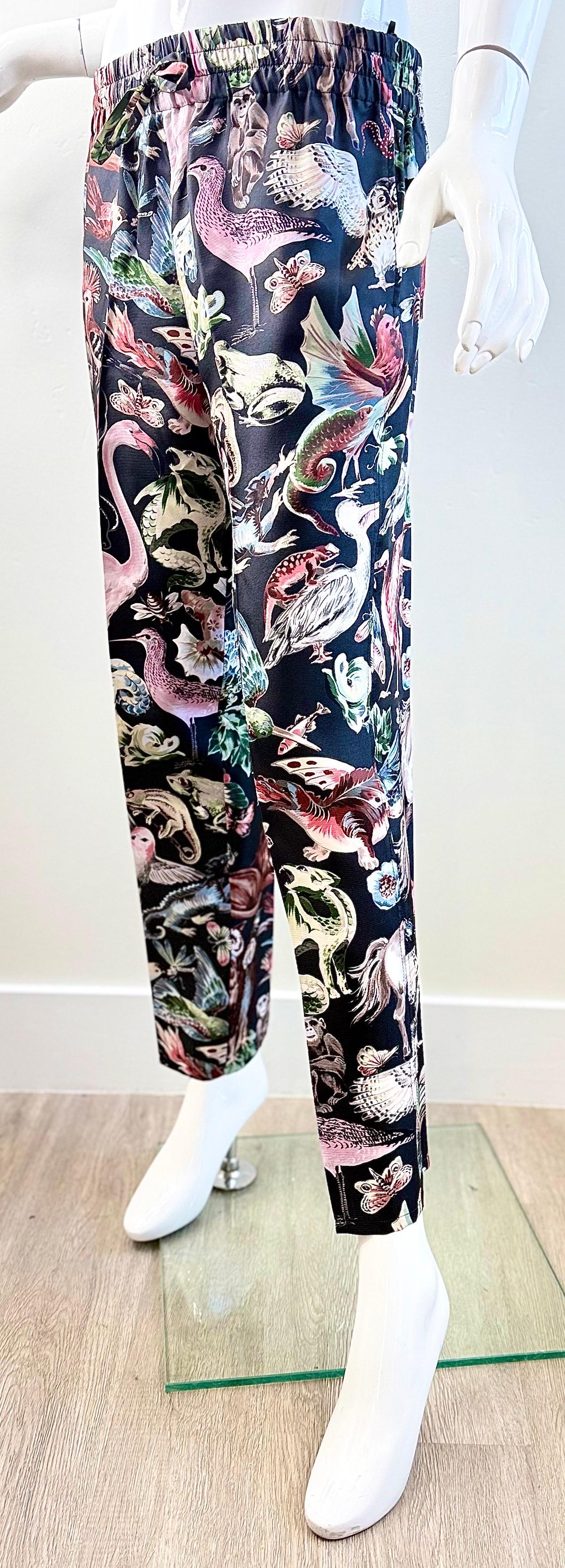 Valentino SS2016 Silk Fantastic Animals Print Drawstring PJ Style Trousers Pants en venta 1
