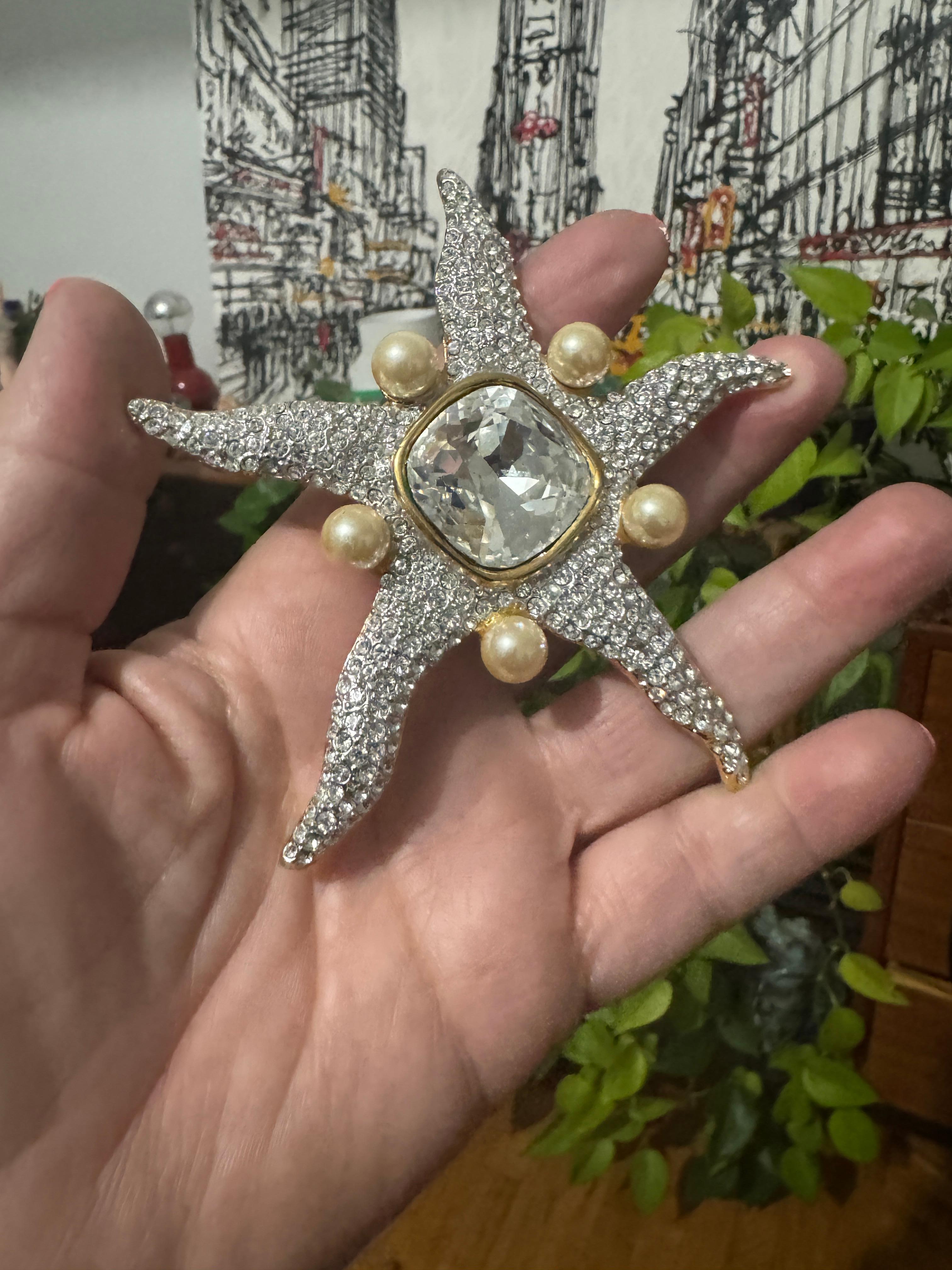 Valentino Broche Estrella de Mar Cristal Perla Nuevo Stock Años 90 en venta 4