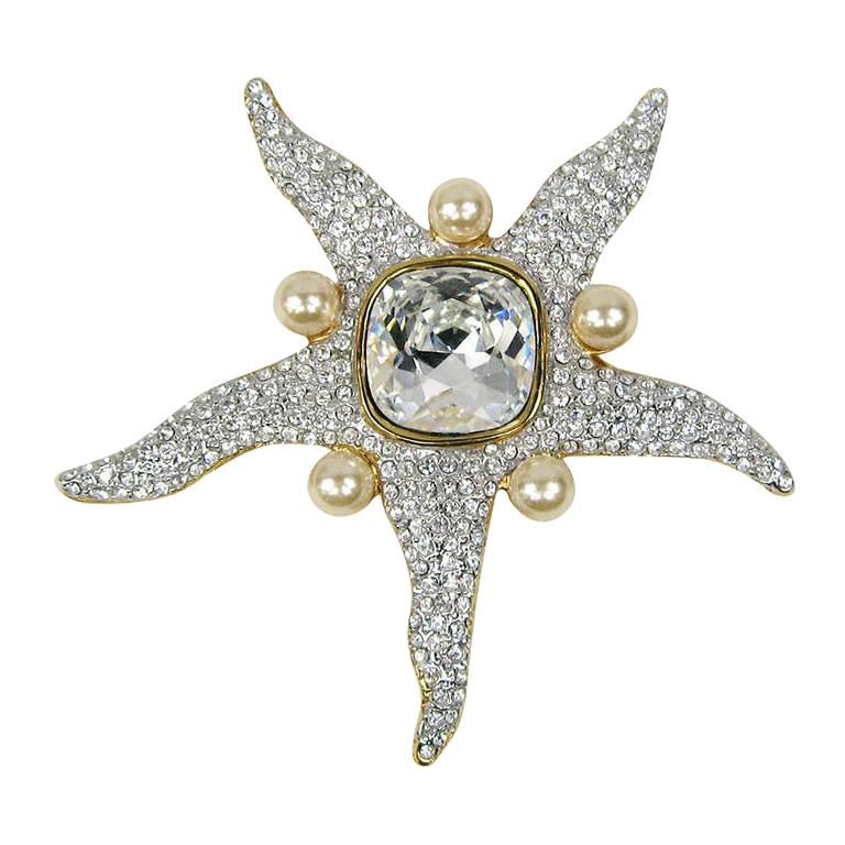  Valentino Starfish Crystal and Pearl Brooch New Never worn-1990s For Sale