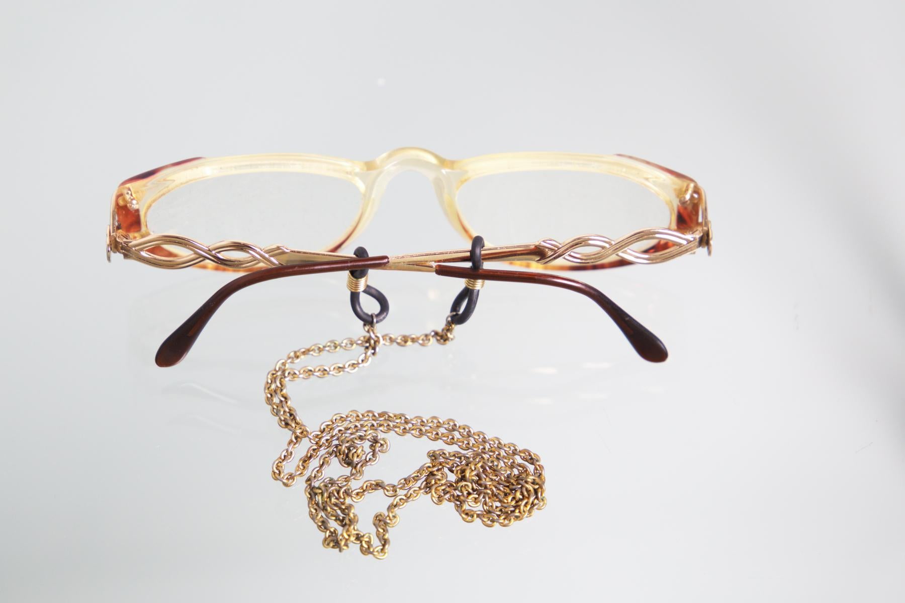 valentino chain glasses