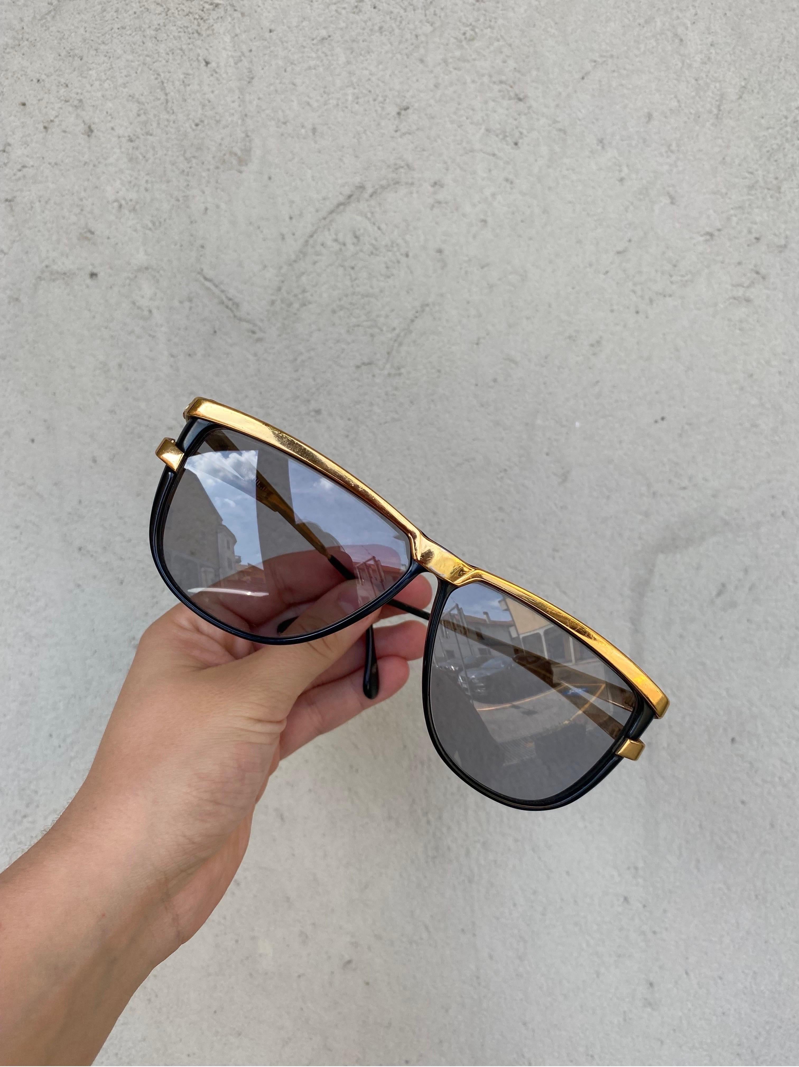 Valentino Sunglasses Golden For Sale 1
