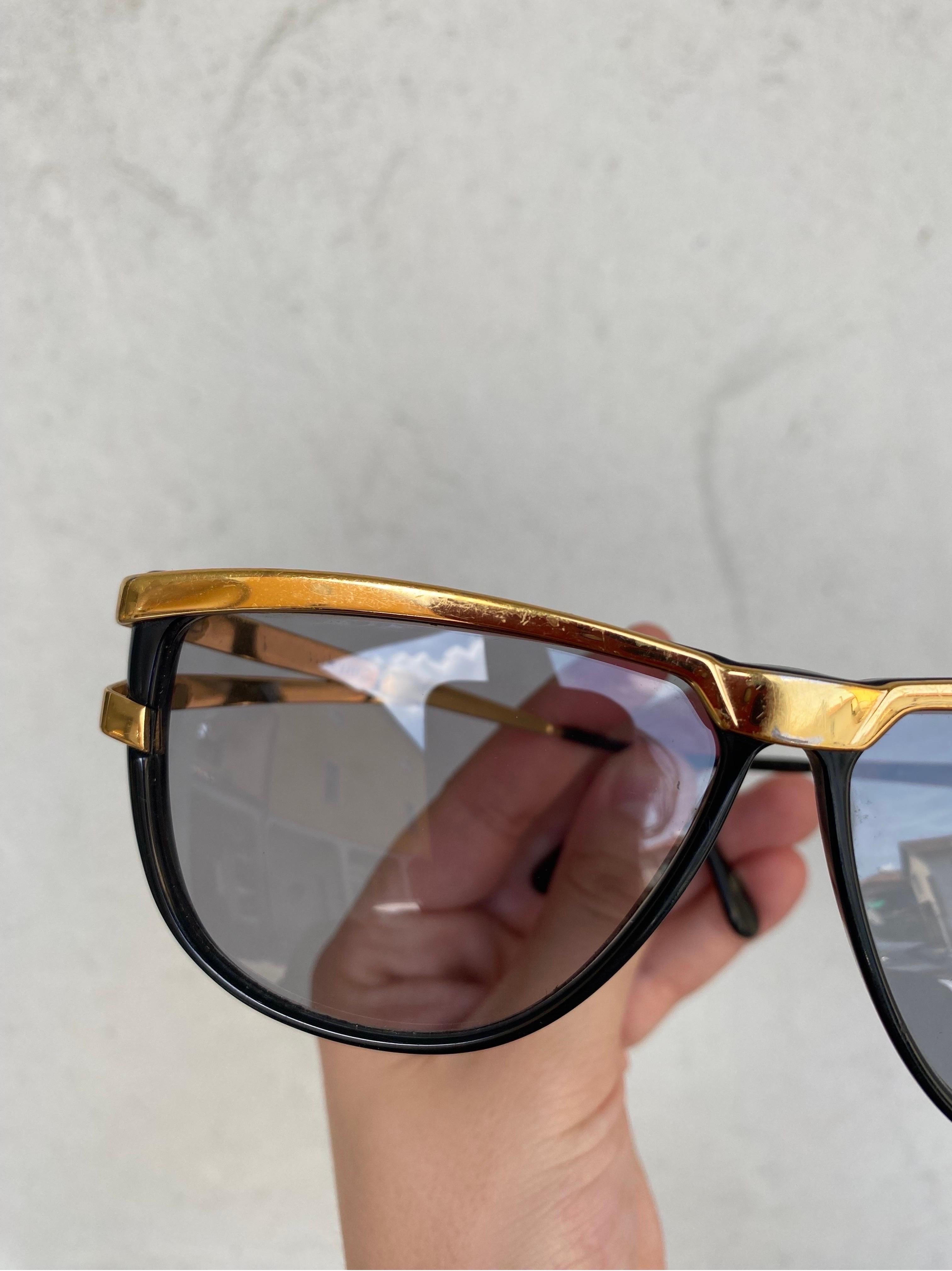 Valentino Sunglasses Golden For Sale 2