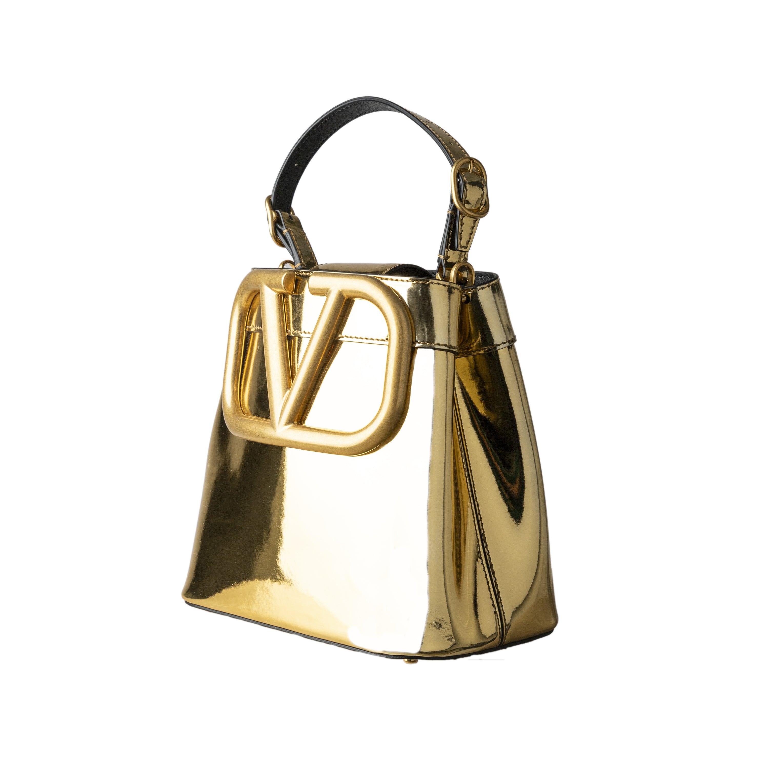 Brown Valentino Supervee Logo Tote Bag - '20s For Sale