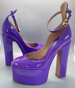 Valentino Tan-Go Spring 2022 Size 36.5 6.5 Purple Patent Leather Platform Heels