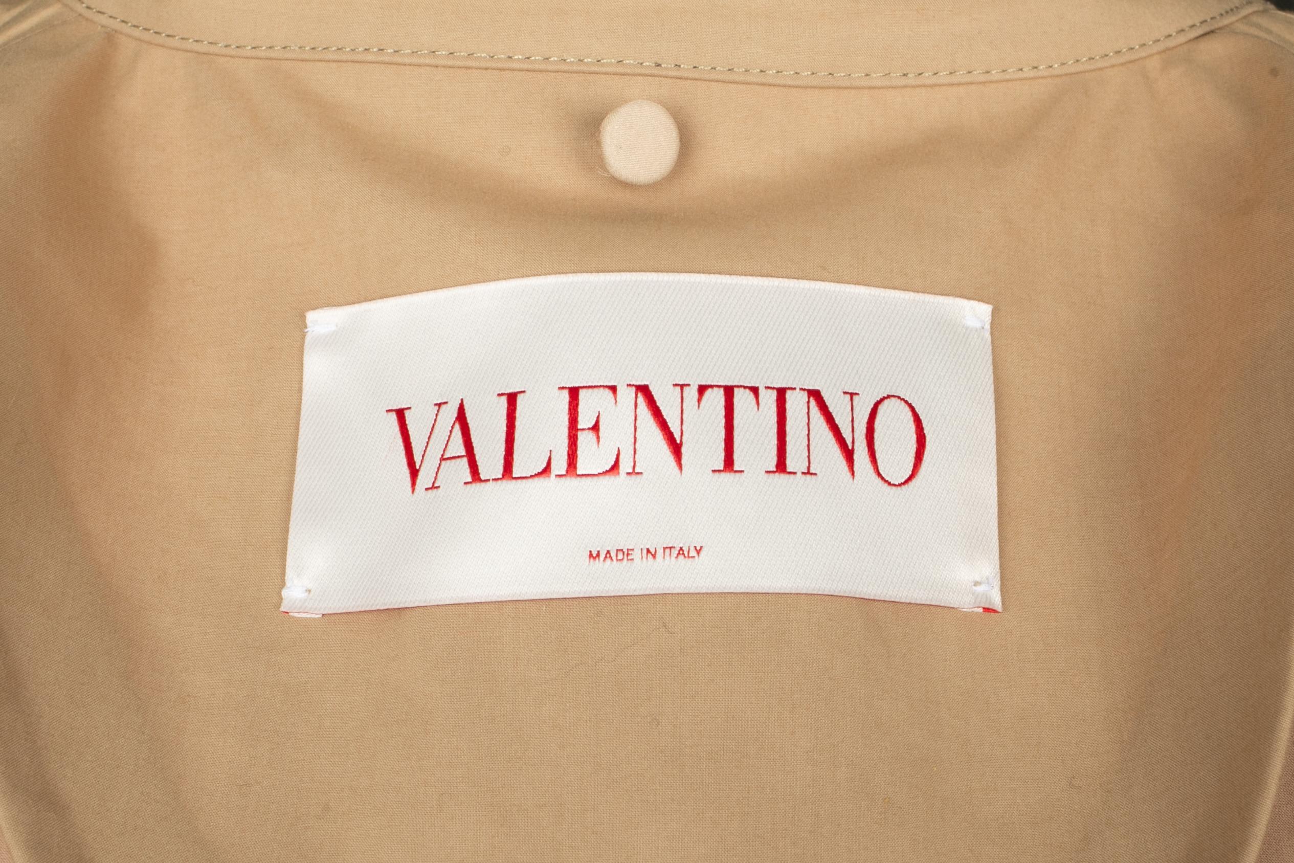 Valentino Trench coat summer 2023 en vente 11