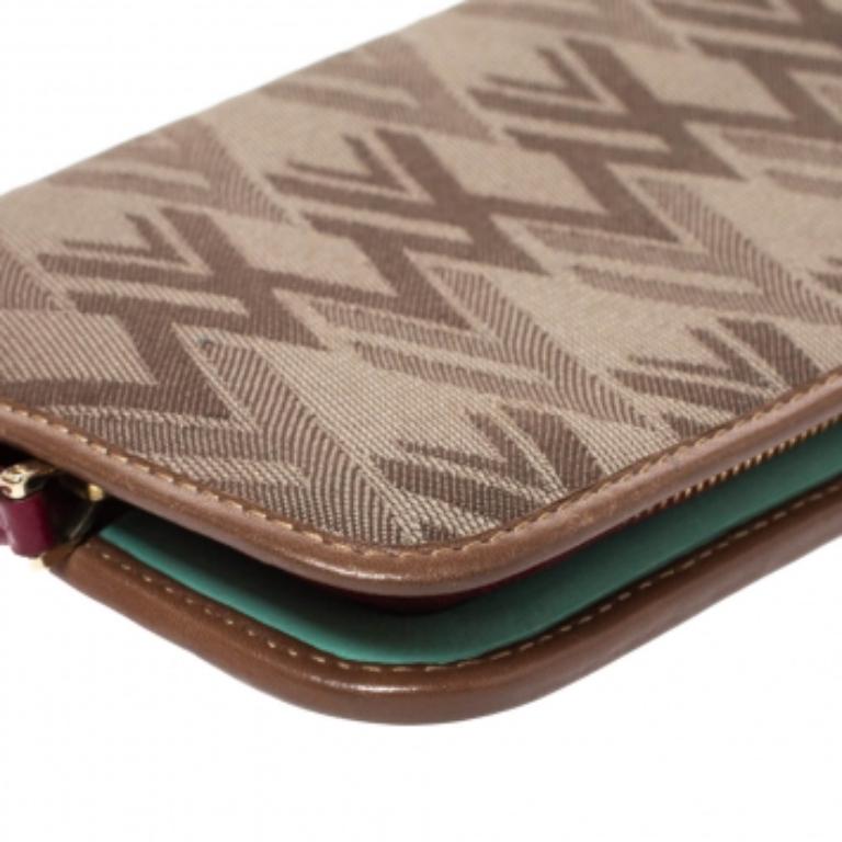 Valentino Tri Color Canvas and Leather Continental Wallet In Good Condition For Sale In Dubai, Al Qouz 2