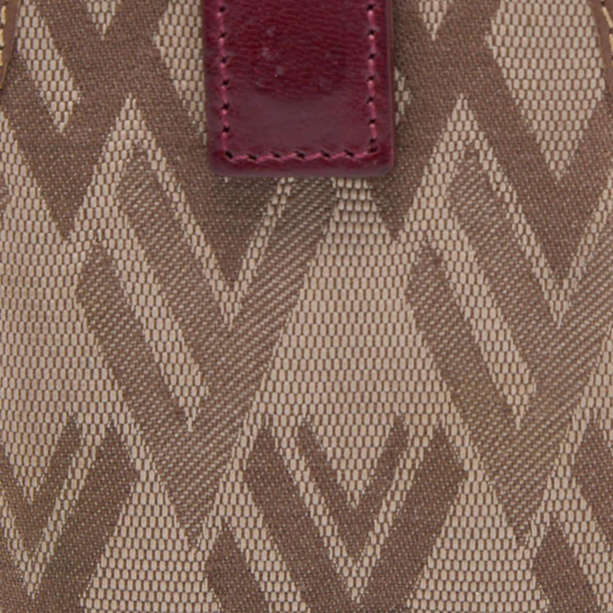 Valentino Tricolor V Print Fabric and Leather Flap Phone Cover In Good Condition For Sale In Dubai, Al Qouz 2