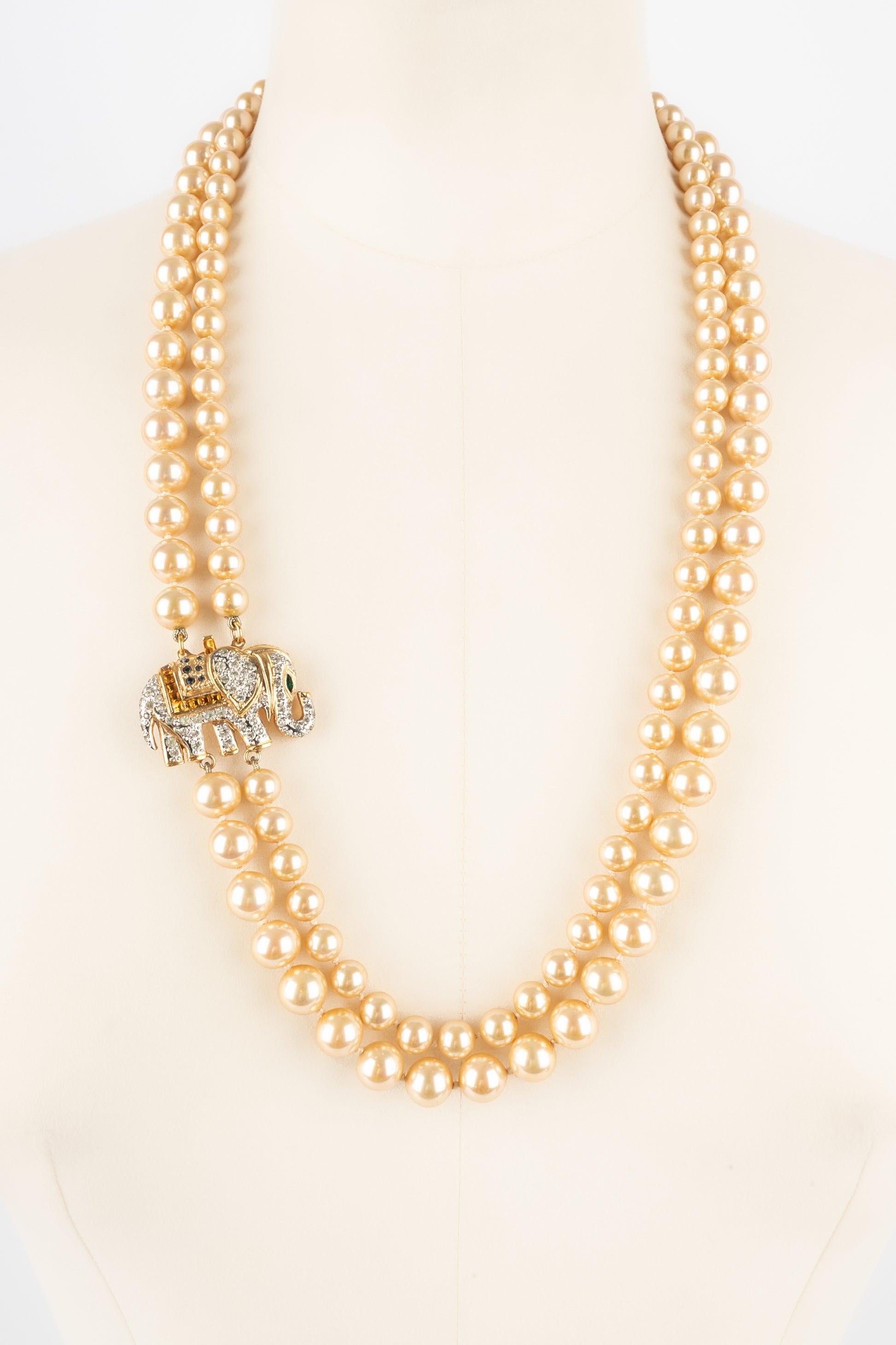 Women's Valentino Two-Row Costume Pearl Necklace, 1980s For Sale