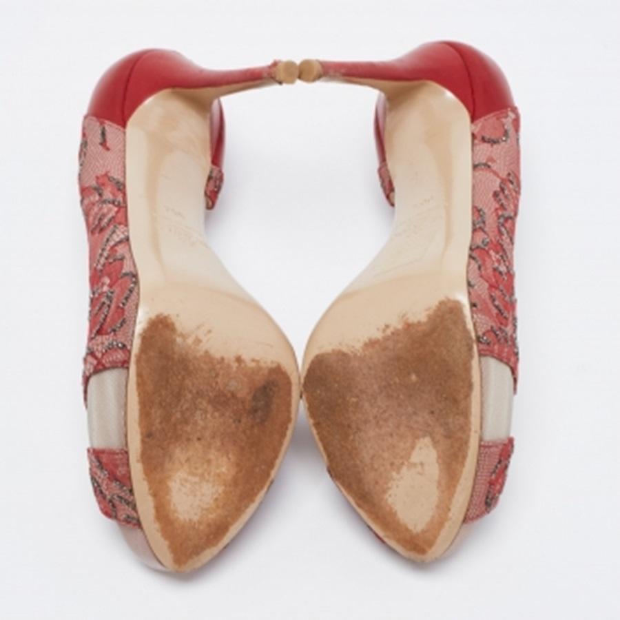 Valentino Two Tone Lace, Mesh and Leather Peep Toe D'orsay Pumps Size 36.5 For Sale 4