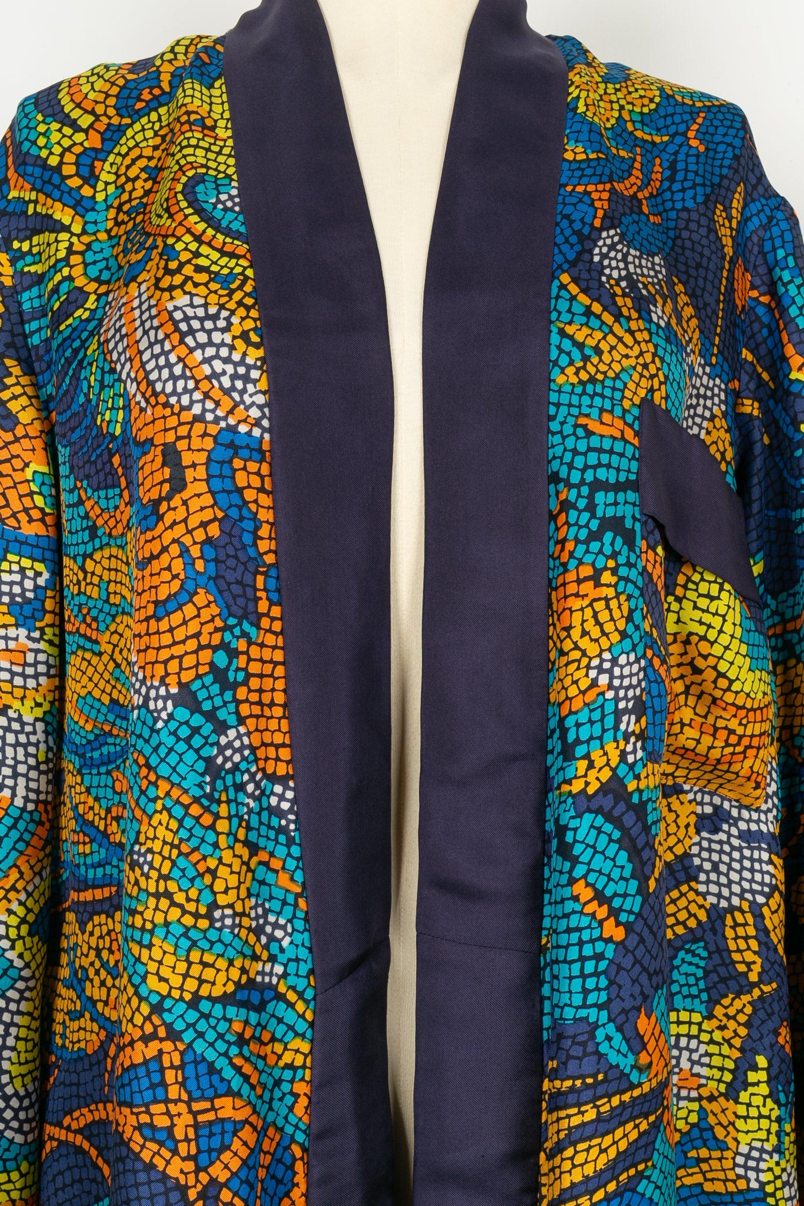 Women's Valentino Uomo Long Kimono in silk printed with mosaic For Sale
