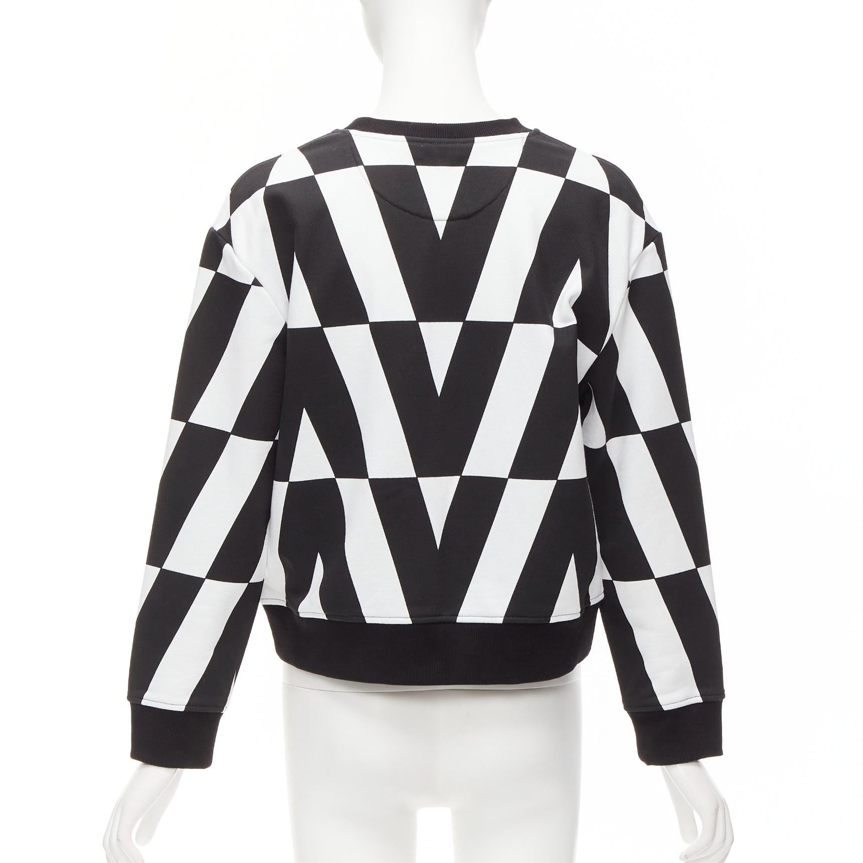 VALENTINO V LOGO black white optic graphic crew neck cropped sweater XS en vente 1