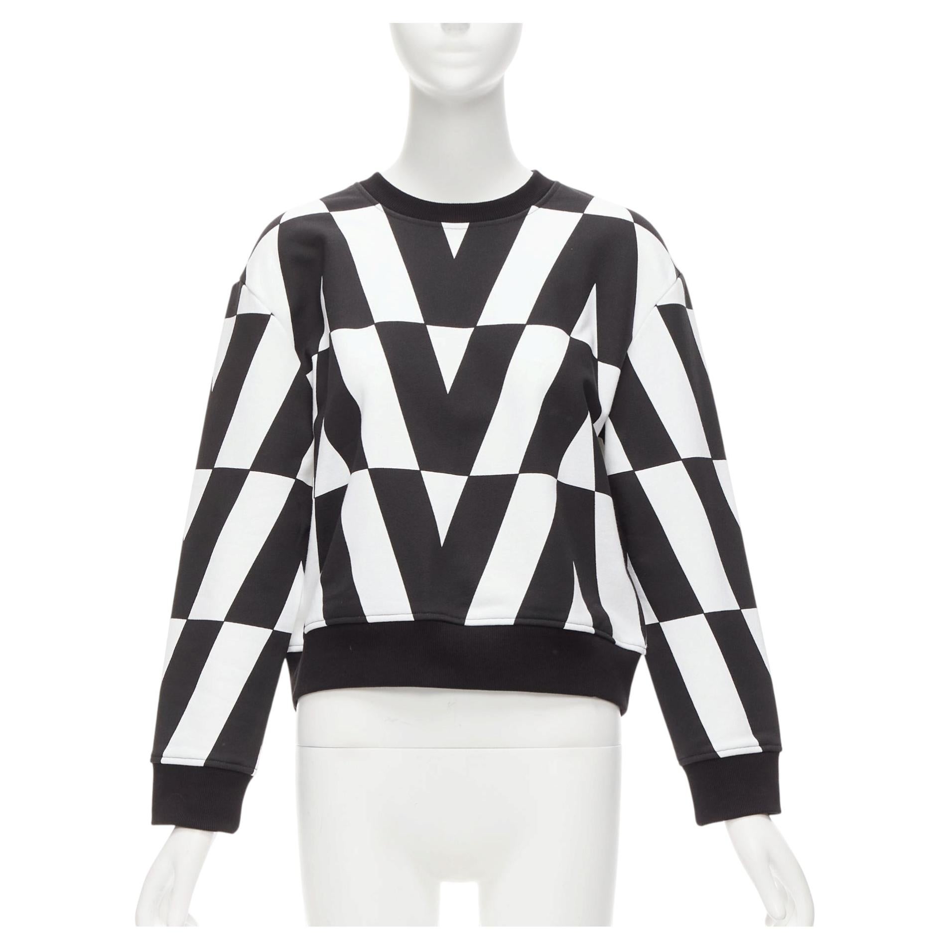 VALENTINO V LOGO black white optic graphic crew neck cropped sweater XS For Sale