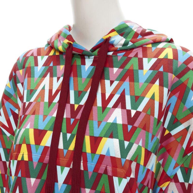 VALENTINO V Optical graphic logo silver foil oversized cropped cotton hoodie S For Sale 3