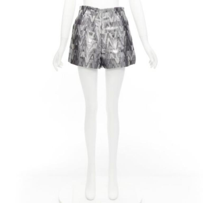 VALENTINO V Optical metallic silver graphic jacquard highwa stied shorts IT38 XS For Sale 5