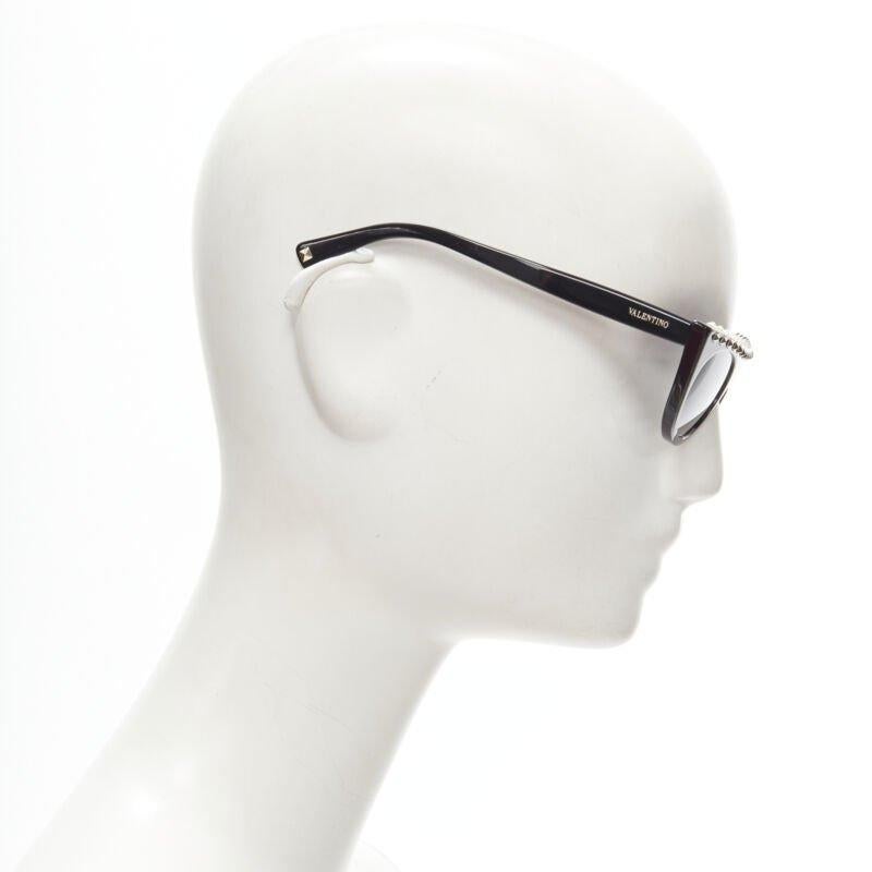 ENTINO VA4018 Sonnenbrille mit Nieten aus schwarzem Gold mit Nieten Damen im Angebot