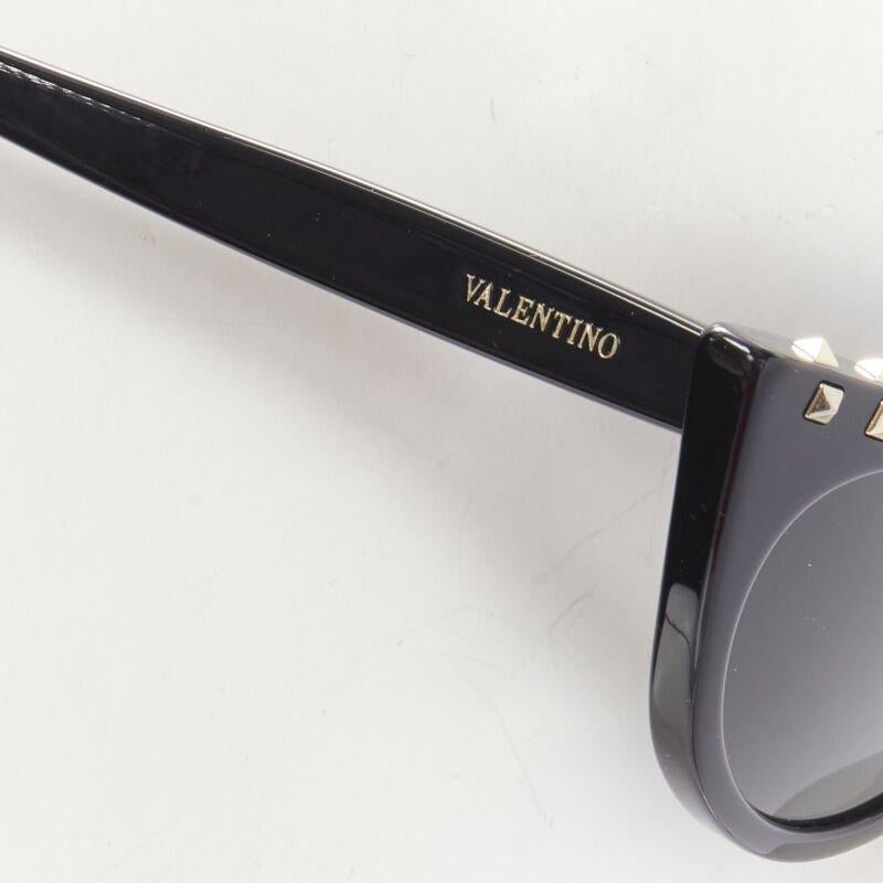 VALENTINO VA4018 Rockstud black gold studded cateye sunglasses 3