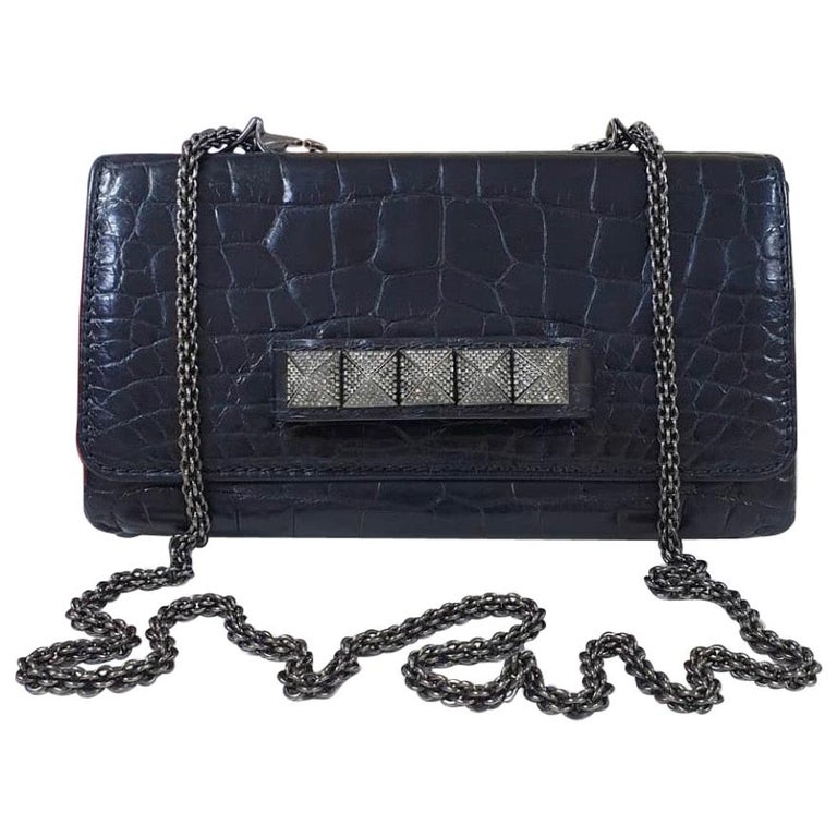 håndflade diamant afsked Valentino Vavavoom Black Alligator Limited Edition Clutch Bag For Sale at  1stDibs | valentino alligator bag