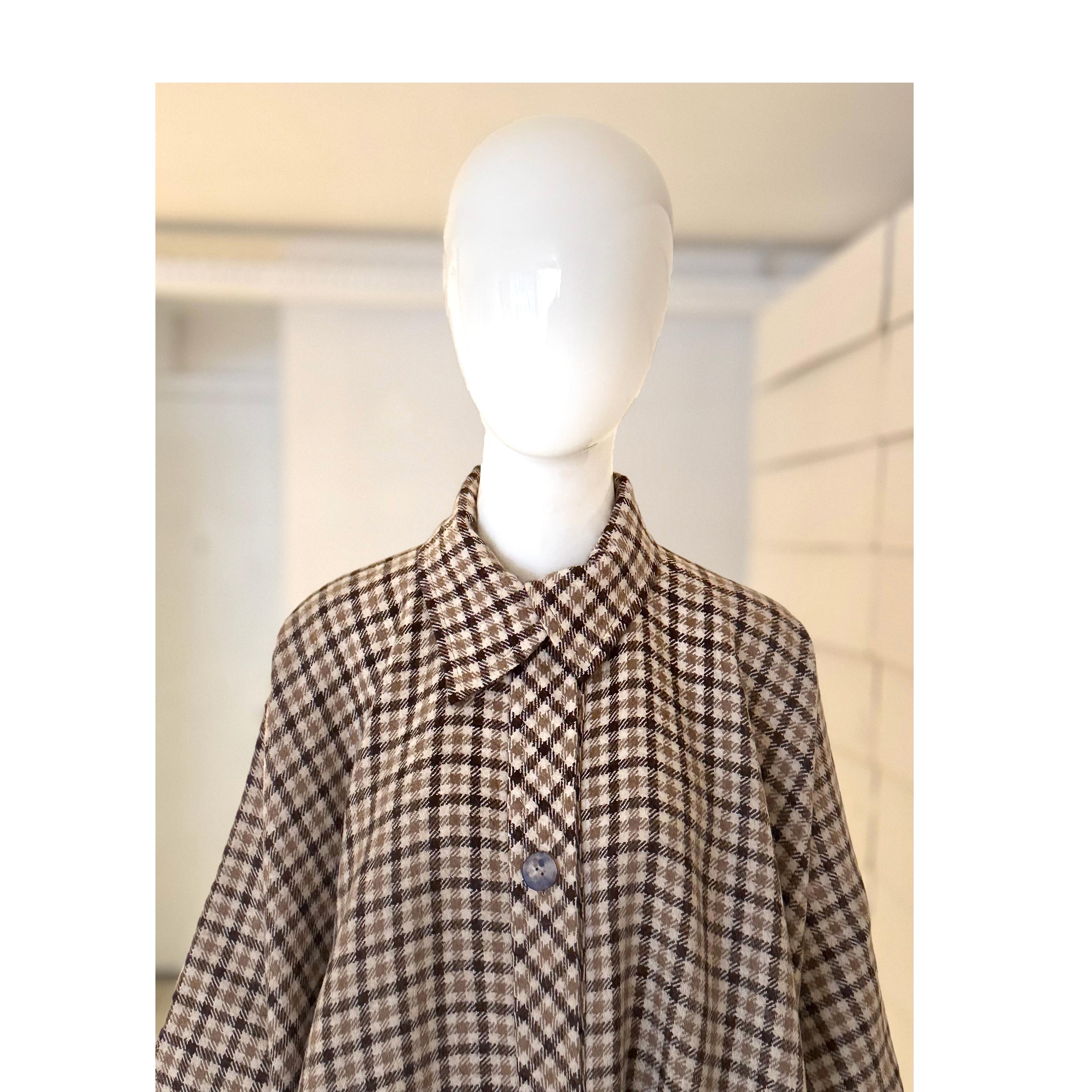 Valentino vintage 1970s Plaid Wool Cape 4