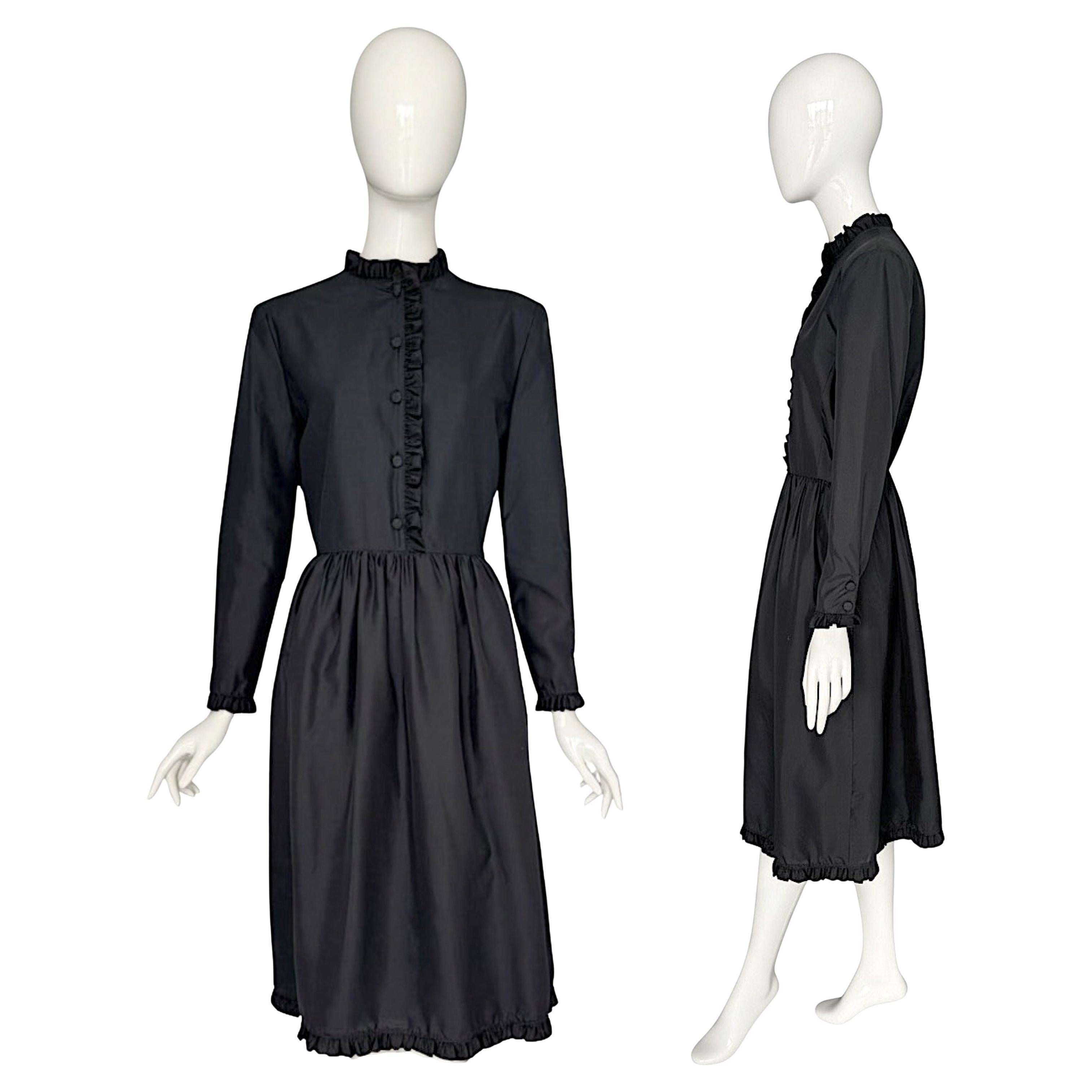 Valentino Vintage 1980s 100% Silk Black Dress With Ruffled Details im Angebot