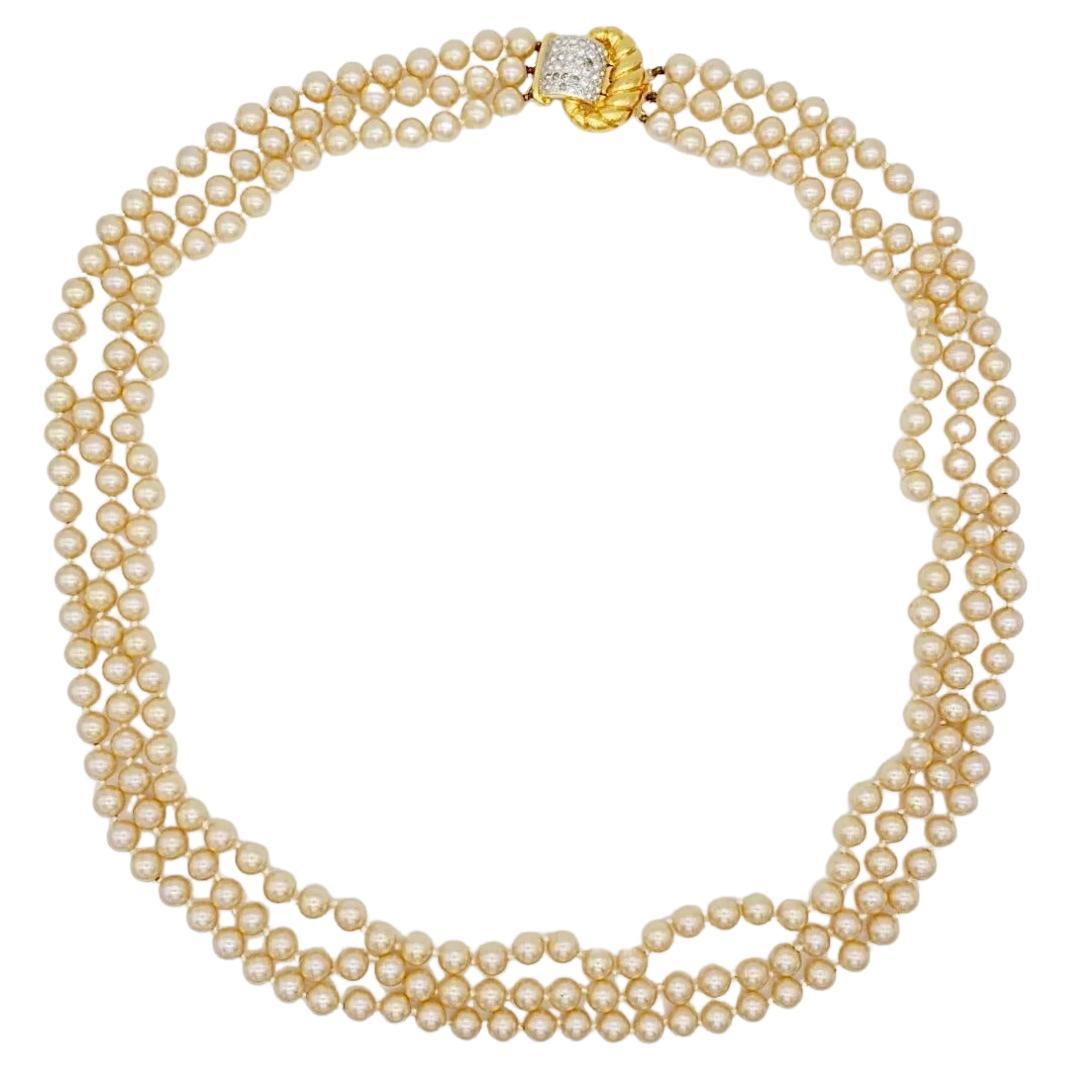 Valentino Garavani Vintage 1980s Golden Beads Pearls Trio Three 3 Strands Layers Crystals Pendant Long Necklace, Gold Plated

Very excellent condition. Maybe some light scratches, barely noticeable. All stones are attached, some of shine off.

Very