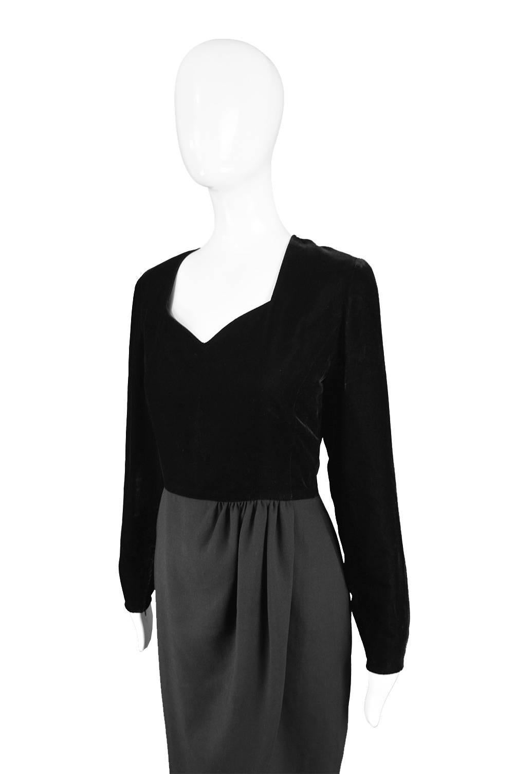 Women's Valentino Vintage 1980's Black Velvet & Wool Long Sleeve Evening Party Dress For Sale