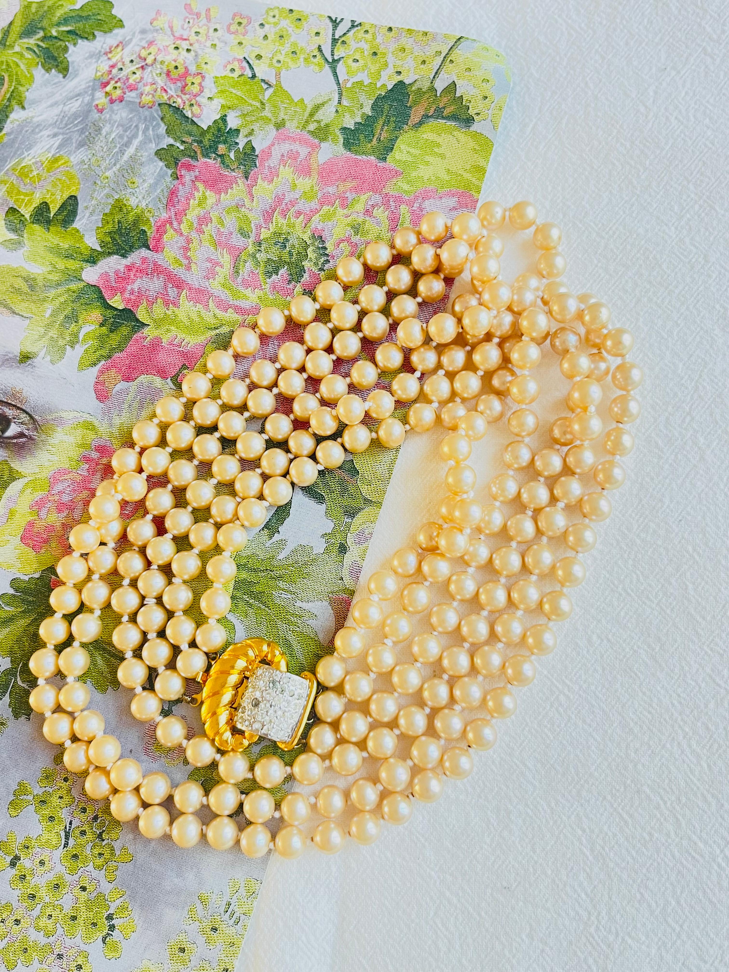 Victorien Valentino Vintage 1980s Golden Pearl Trio Strands Crystal Pendant Long Necklace en vente