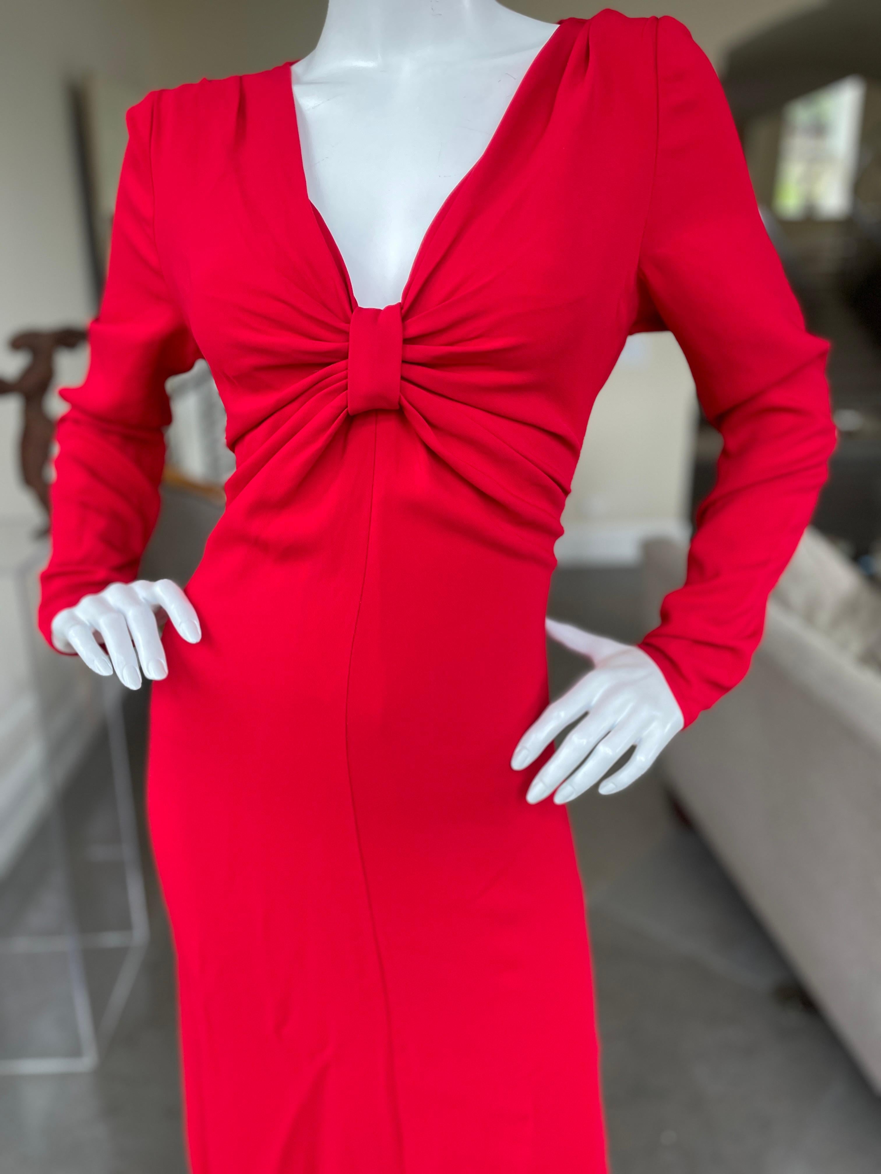 Women's Valentino Vintage 1980's Plunging Red Crepe Evening Dress in Generous Size 12 For Sale