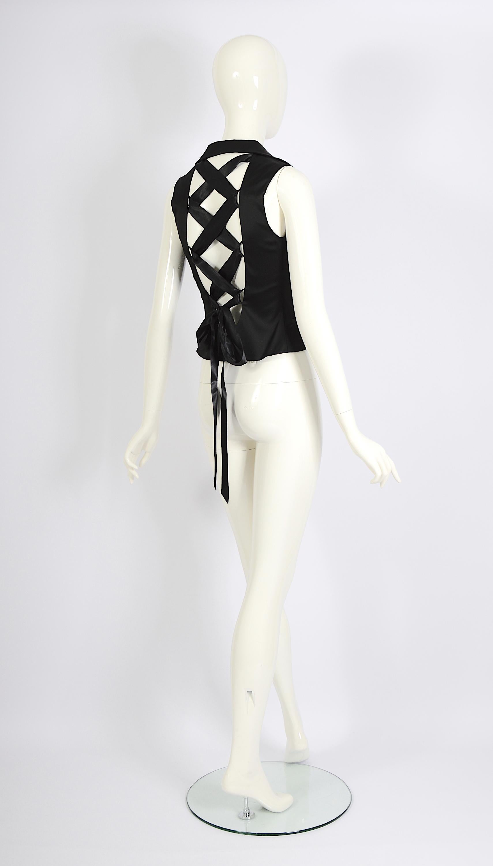 Valentino vintage 1990s backless tied with ribbons black waistcoat vest  For Sale 2