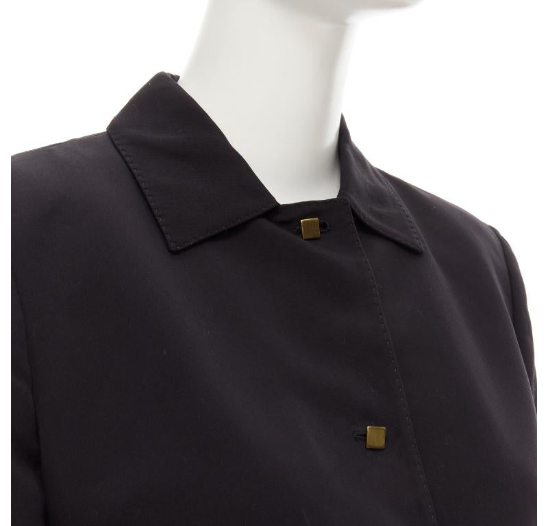 VALENTINO Vintage copper tone square buttons black cropped blazer IT44 L
Reference: JYLM/A00013
Brand: Valentino
Material: Cotton, Viscose
Color: Black, Gold
Pattern: Solid
Closure: Button
Lining: Black Fabric
Made in: Italy

CONDITION:
Condition: