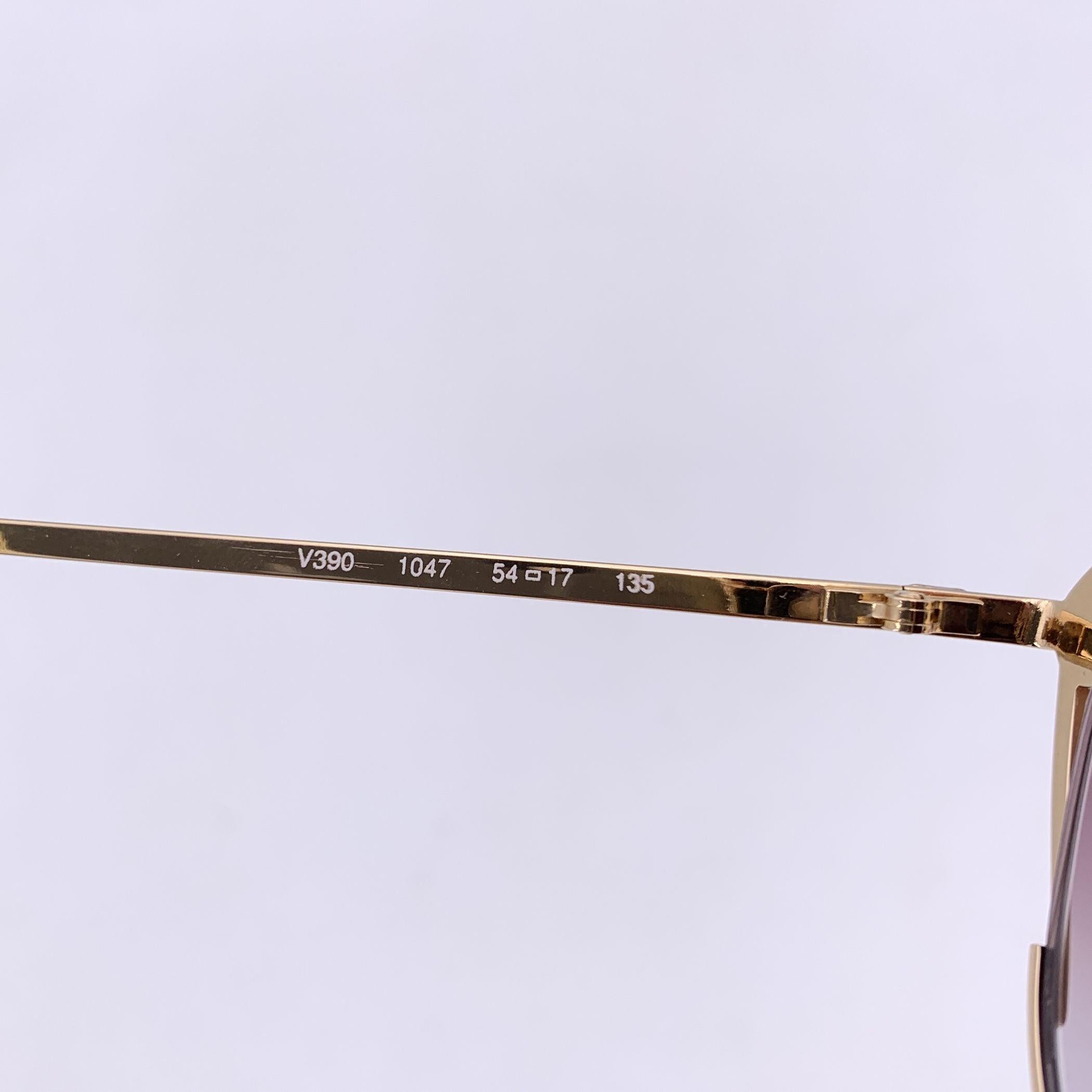Valentino Vintage Gold Metall Grün Sonnenbrille Mod. V390 54/17 135mm Damen im Angebot