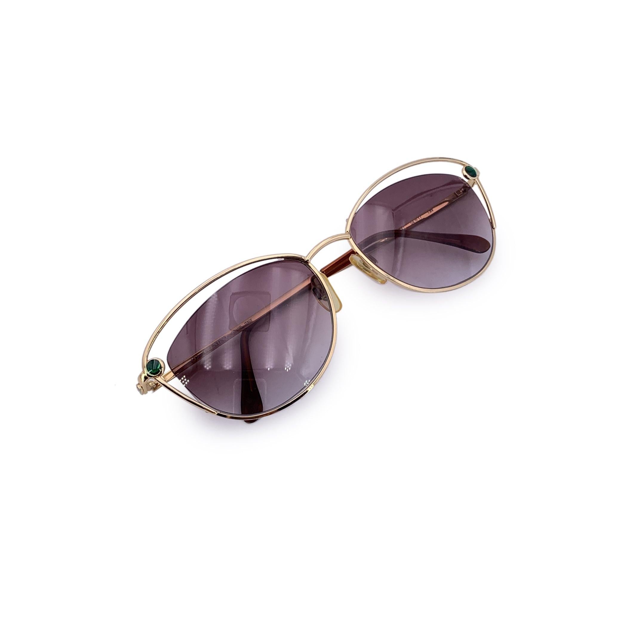Valentino Vintage Gold Metall Grün Sonnenbrille Mod. V390 54/17 135mm im Angebot 1