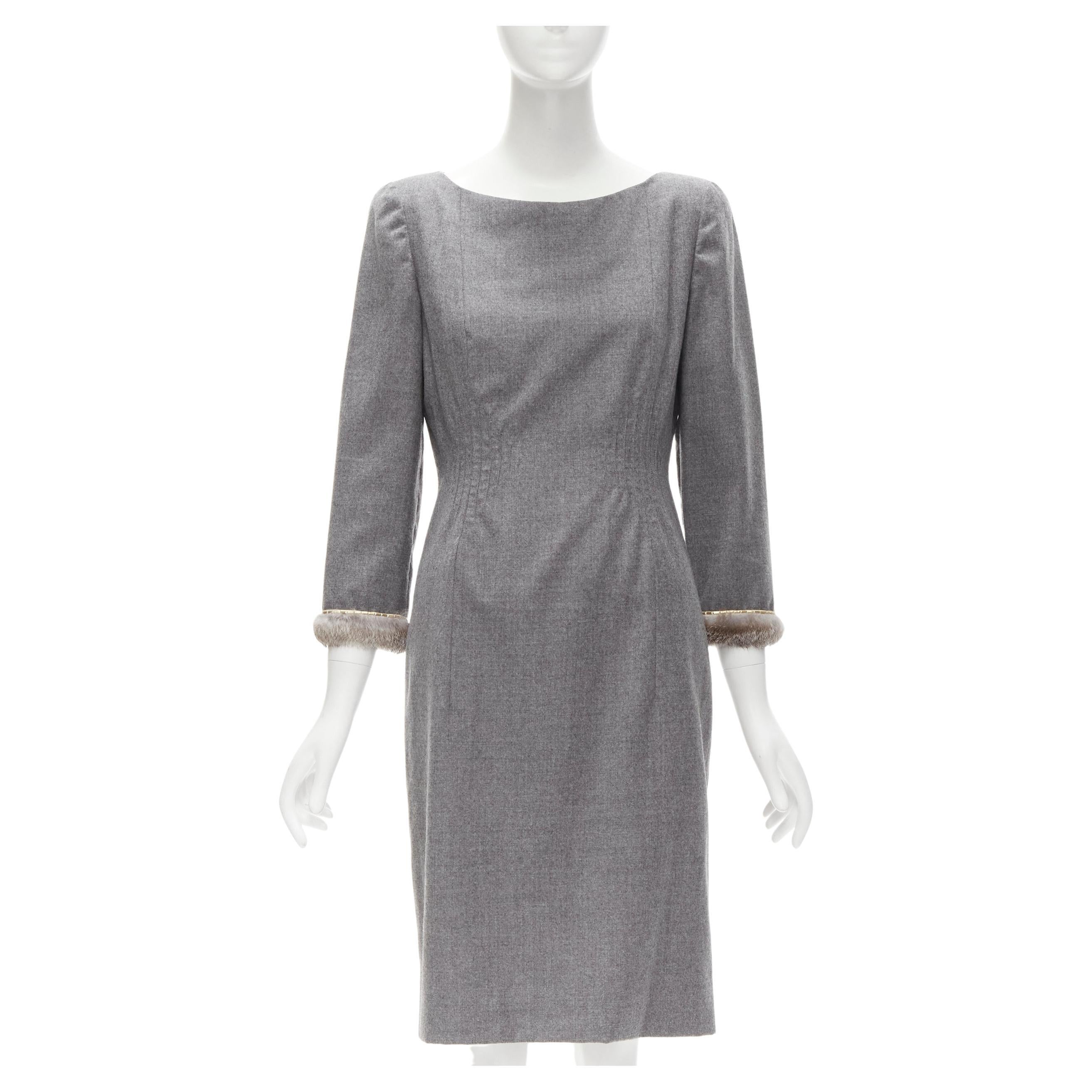 VALENTINO Vintage grey wool cashmere fur cuff pinched waist dress US8 M For Sale