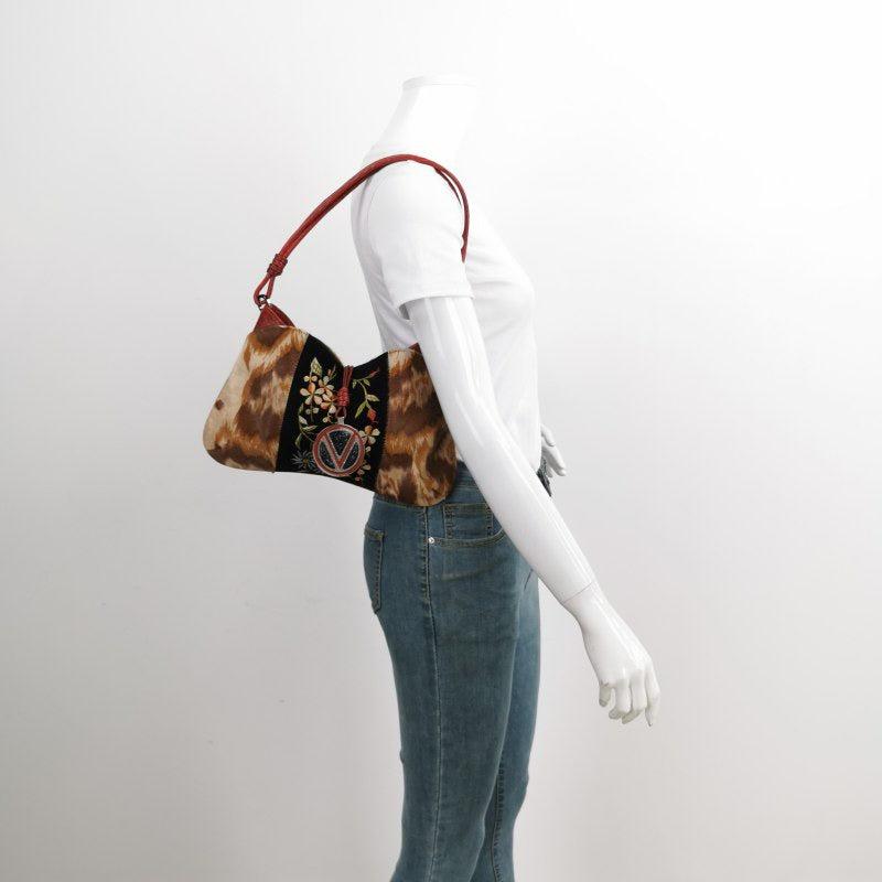 Valentino Vintage Red Leopard Print Pony-style Calfskin Embroidered Shoulder Bag In Good Condition For Sale In AUBERVILLIERS, FR