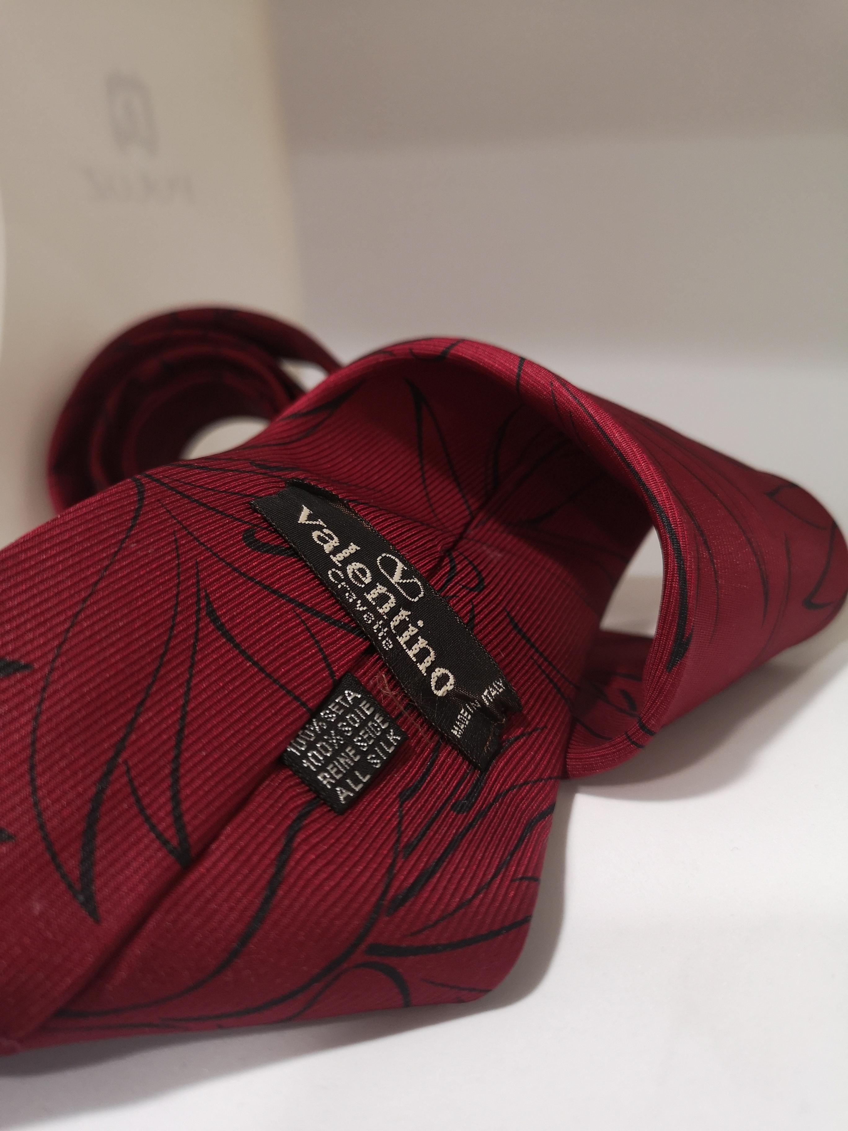 Men's Valentino Vintage red silk tie