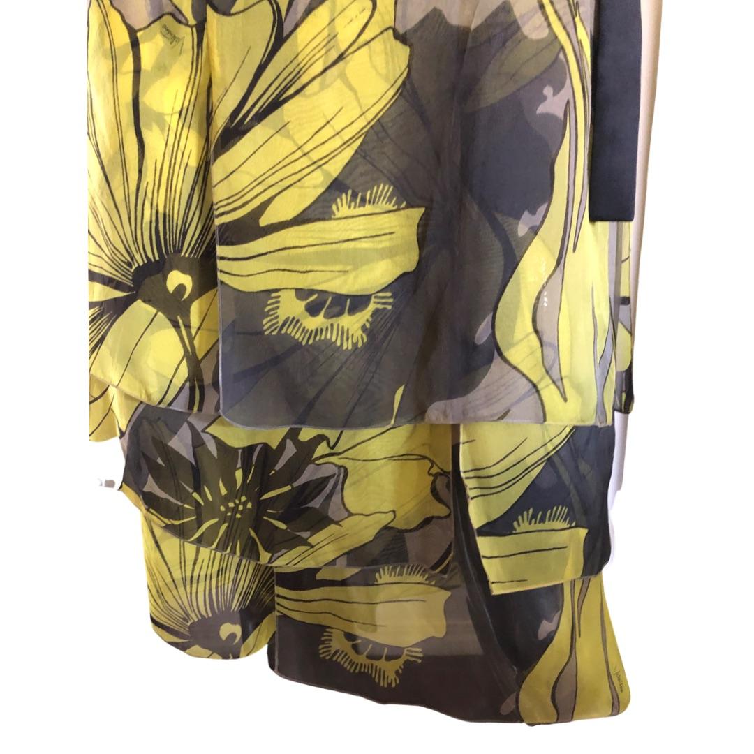 Valentino Italy Signature Chartreuse Floral Silk Print Tiered Skirt Size 12 For Sale 2