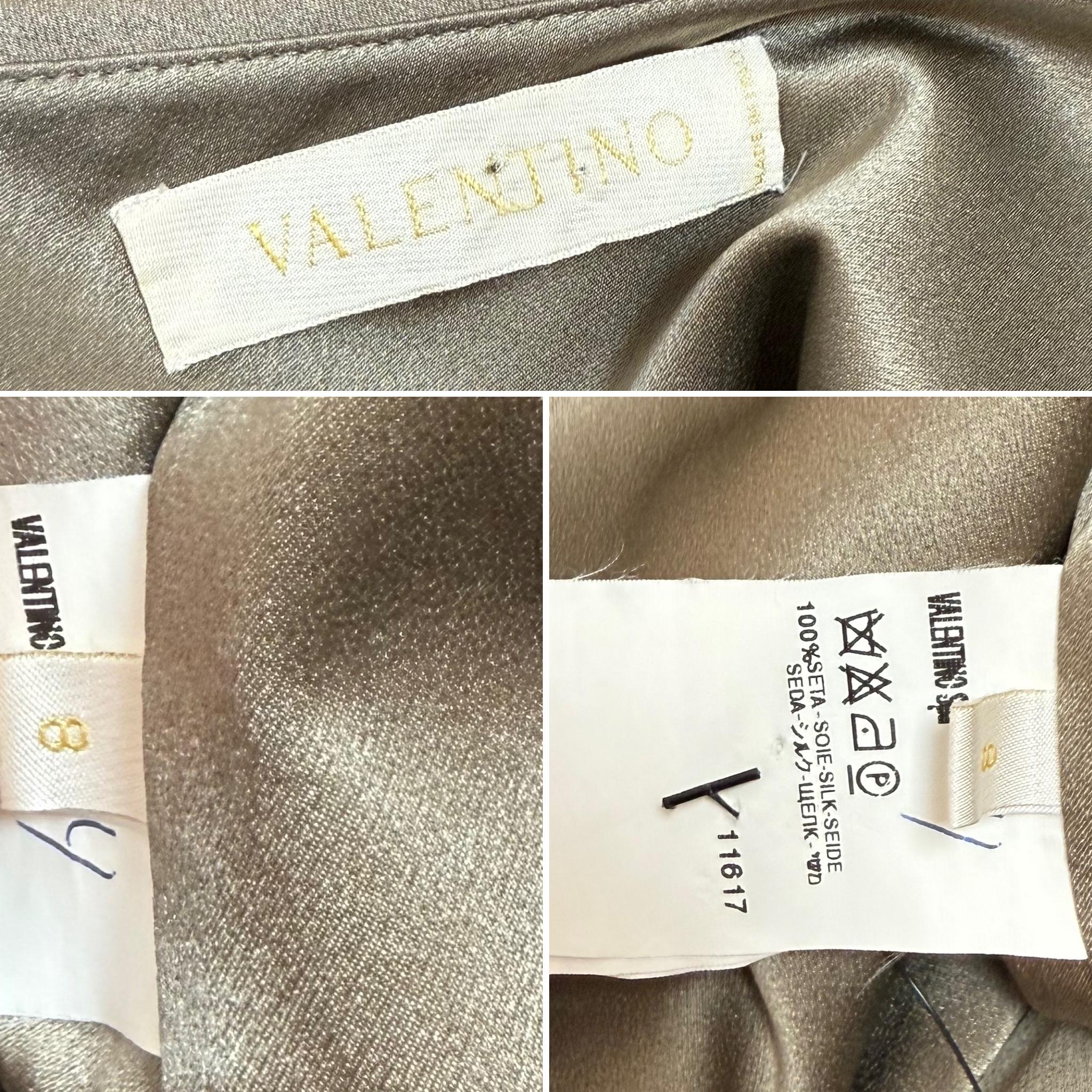 VALENTINO Vintage Silk Crystal Embellished Pewter Evening Gown Maxi Dress in vendita 3