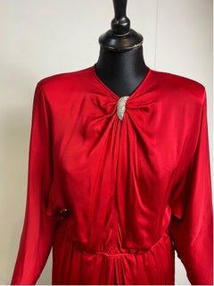 Valentino Vintage Rotes Vintage-Nachtkleid aus Seide