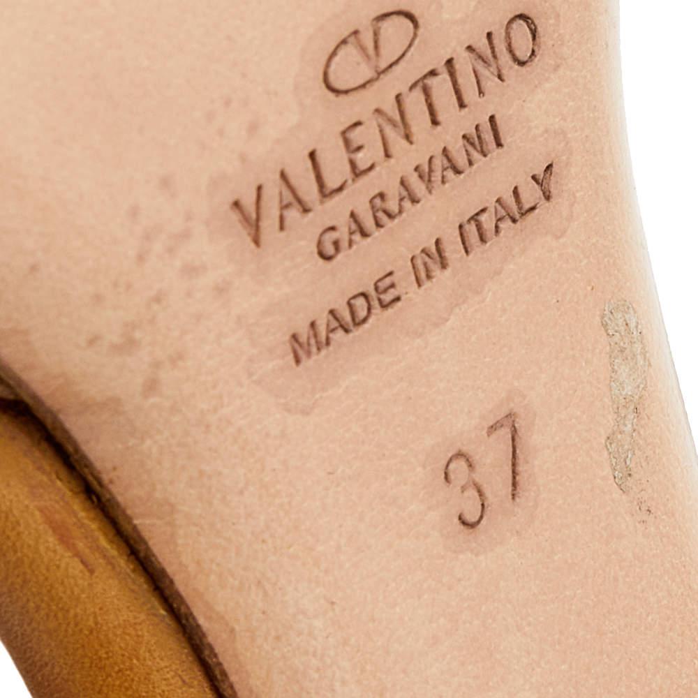 Women's Valentino Vintage Tan Leather Embellished Ankle Strap Sandals Size 37 For Sale