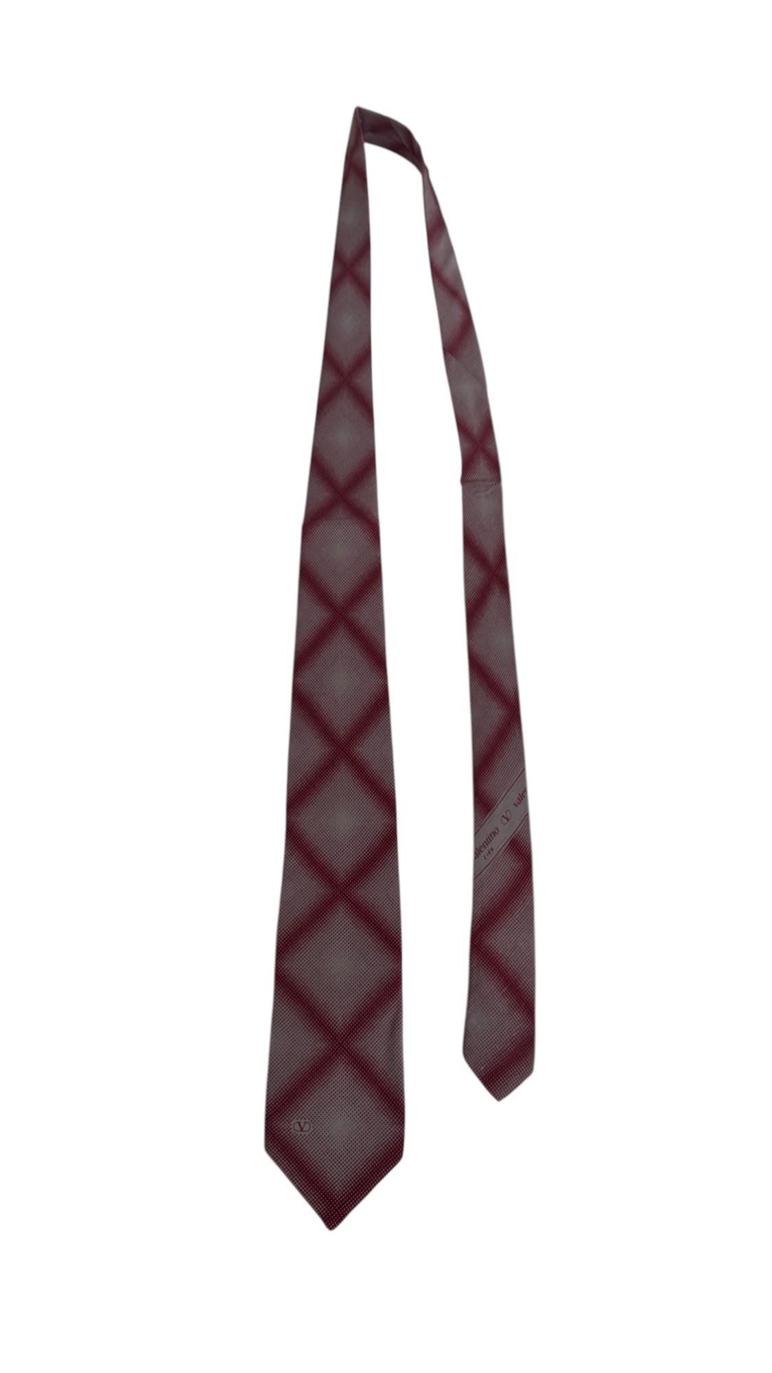 Valentino Vintage Tie – Burgundy and Grey Geometric Pattern – Made in Italy in vendita 5