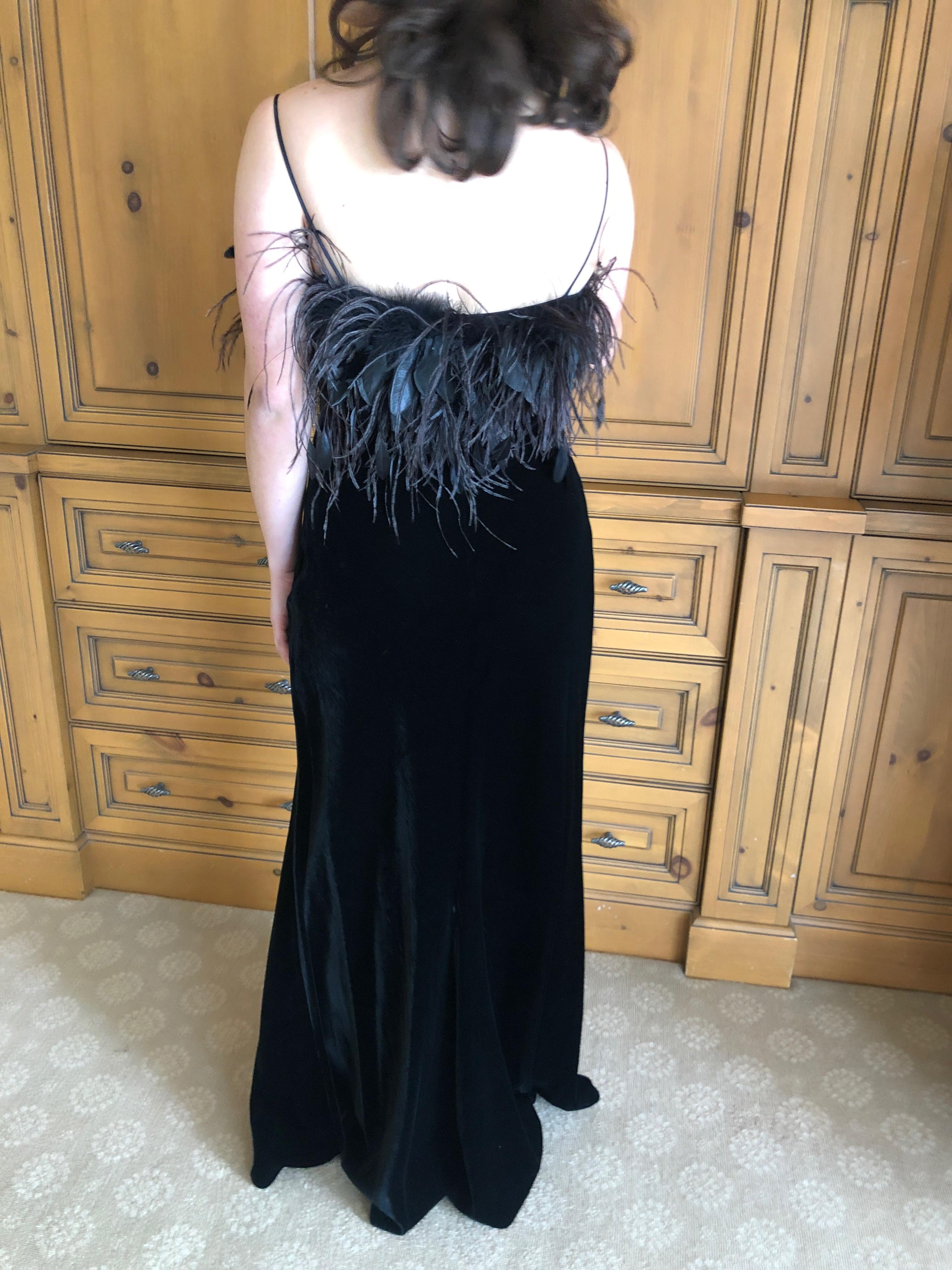 Valentino Vintage Velvet Feather Trimmed Evening Dress w Matching Feather Shawl For Sale 8