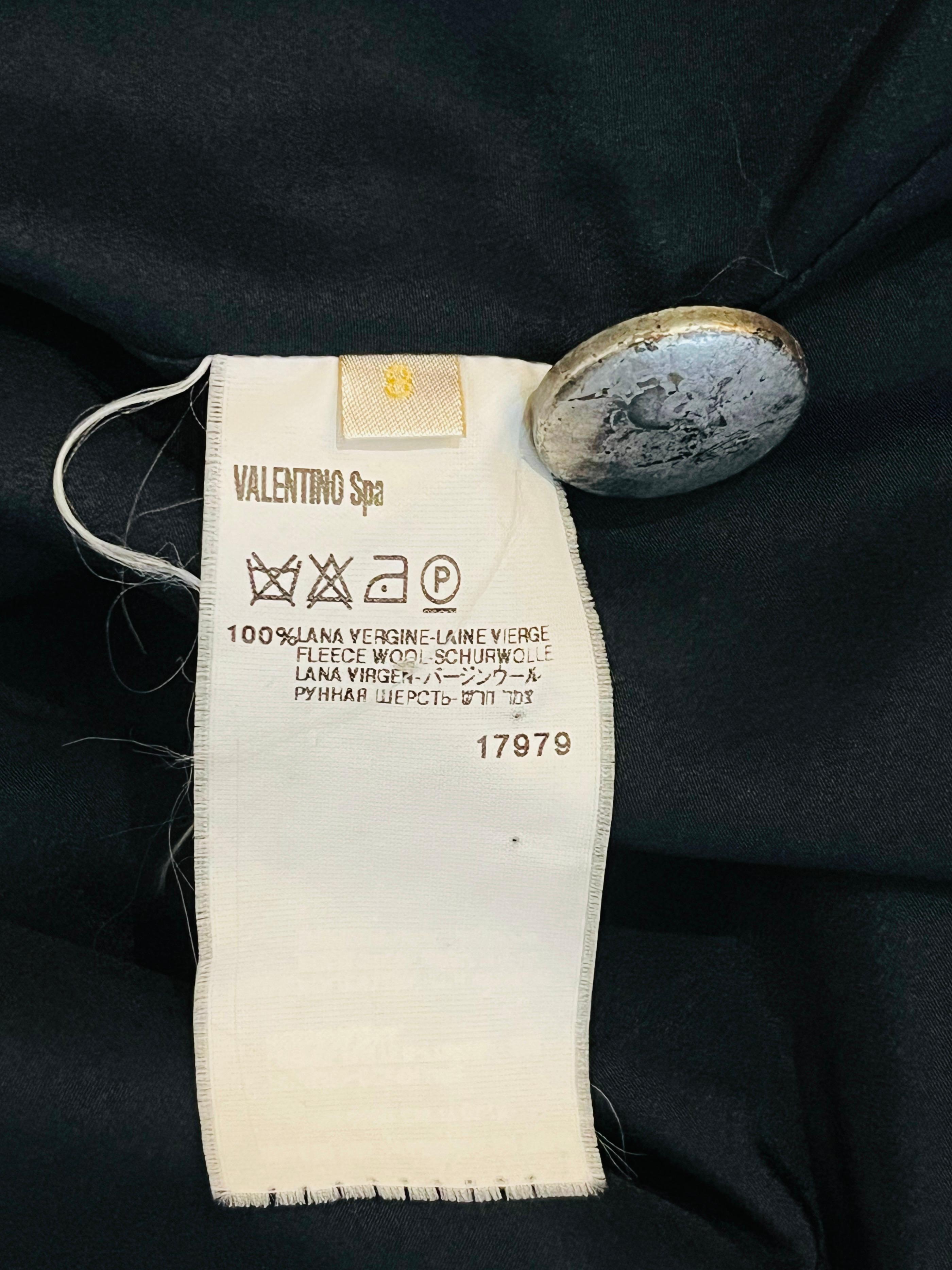 Valentino Vintage Mantel aus Schurwolle im Angebot 4